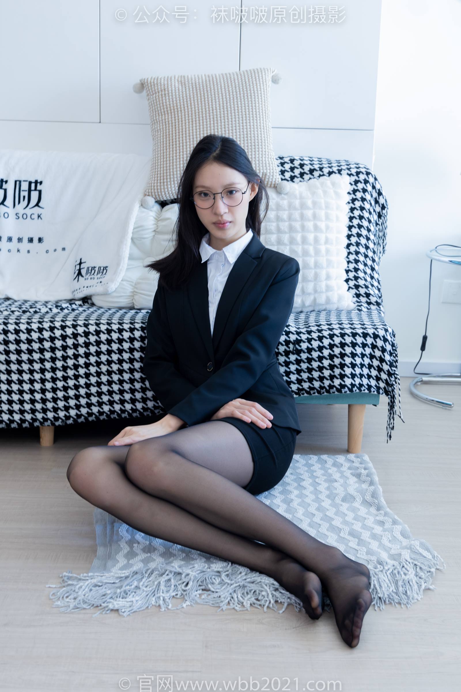 图片[42]-[BoBoSocks袜啵啵]NO.327 雪糕-高跟鞋、黑丝、ol风[140P] – 速更版-美库