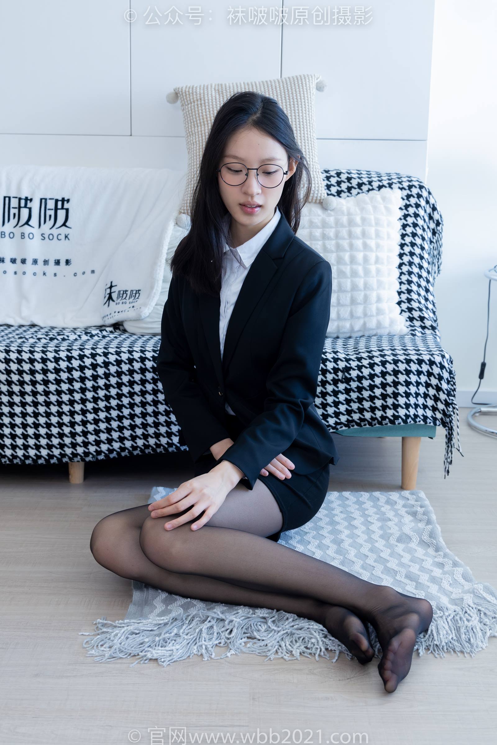 图片[43]-[BoBoSocks袜啵啵]NO.327 雪糕-高跟鞋、黑丝、ol风[140P] – 速更版-美库