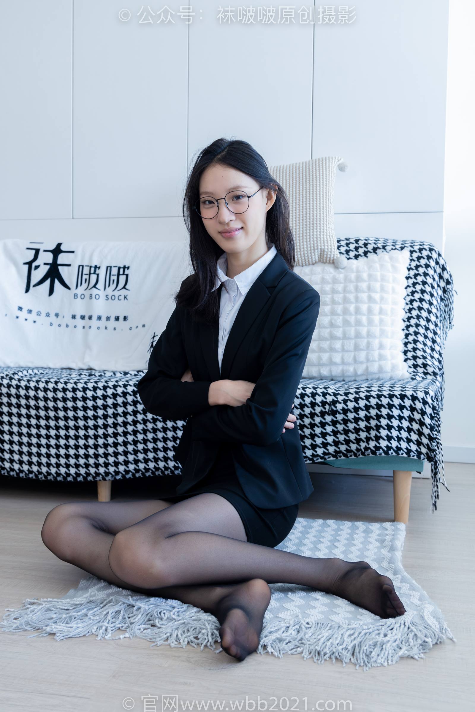 图片[44]-[BoBoSocks袜啵啵]NO.327 雪糕-高跟鞋、黑丝、ol风[140P] – 速更版-美库