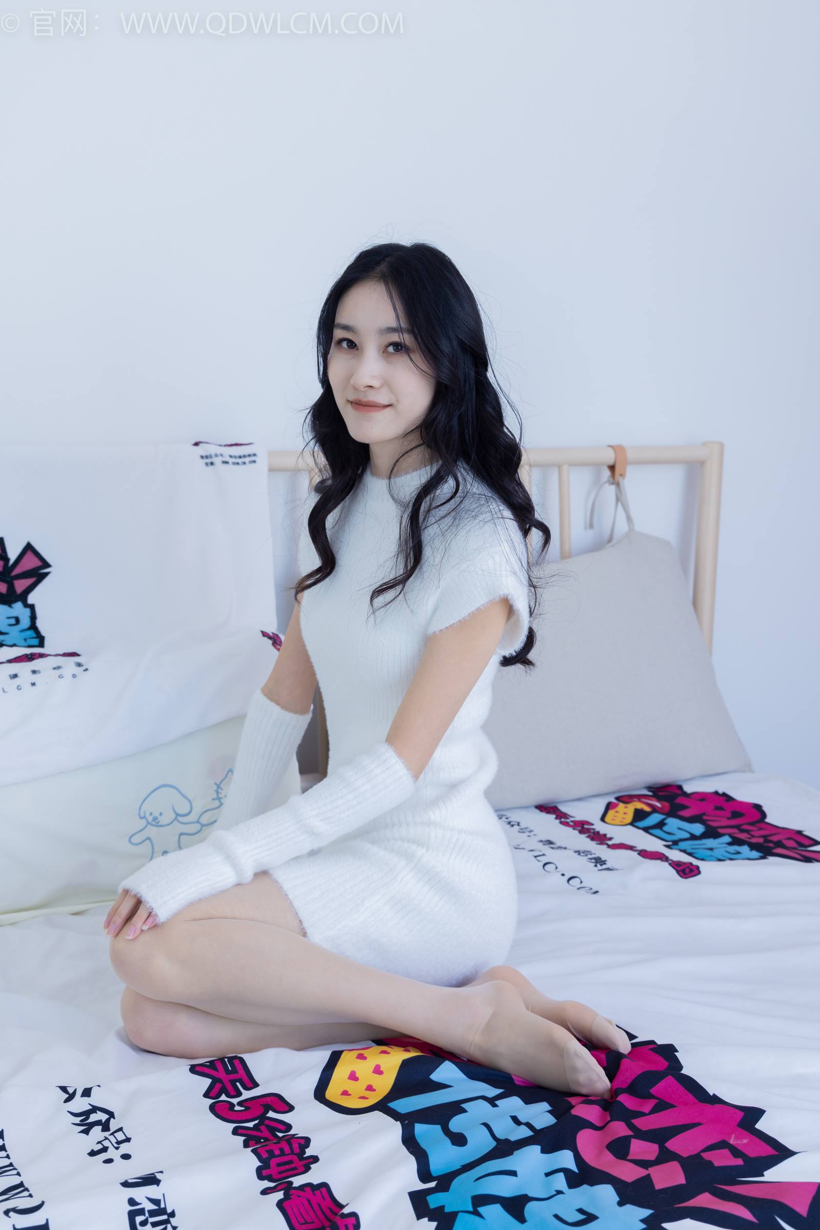 图片[96]-物恋传媒 NO.1819 果汁-白色的雪[150P] – 速更版-美库