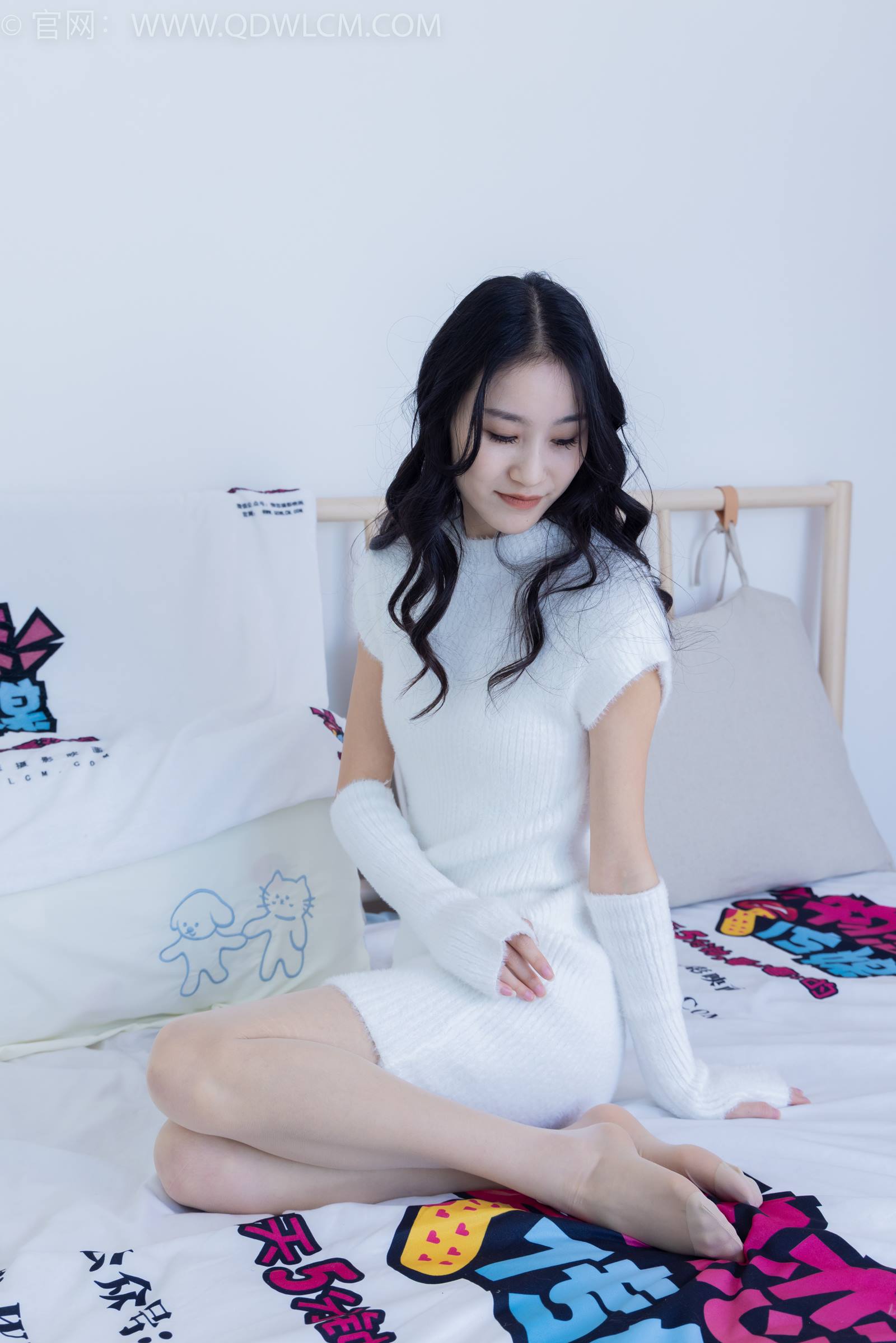 图片[98]-物恋传媒 NO.1819 果汁-白色的雪[150P] – 速更版-美库