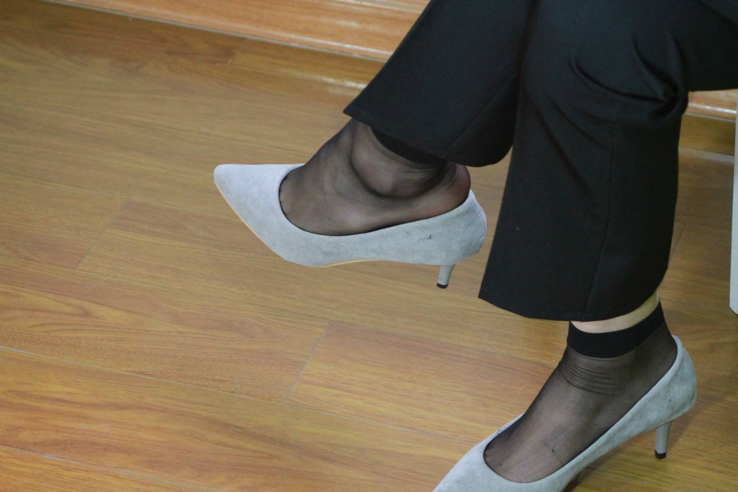 图片[37]-自由摄影 No.025 马上就要踏入社会的小姐姐一身职业装清爽美丽 [91P] – 速更版-美库