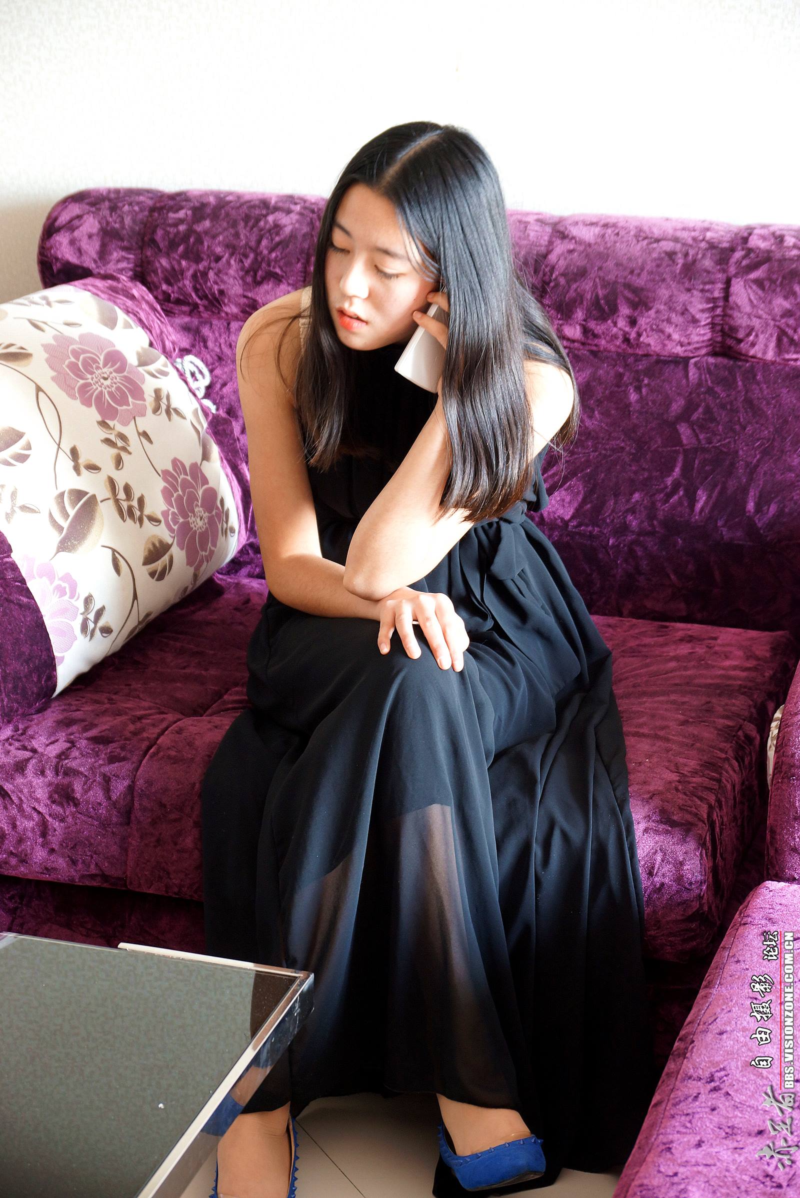 图片[74]-自由摄影 No.024 准备出门约会，换双高跟鞋结果把脚给扭伤了 [75P] – 速更版-美库