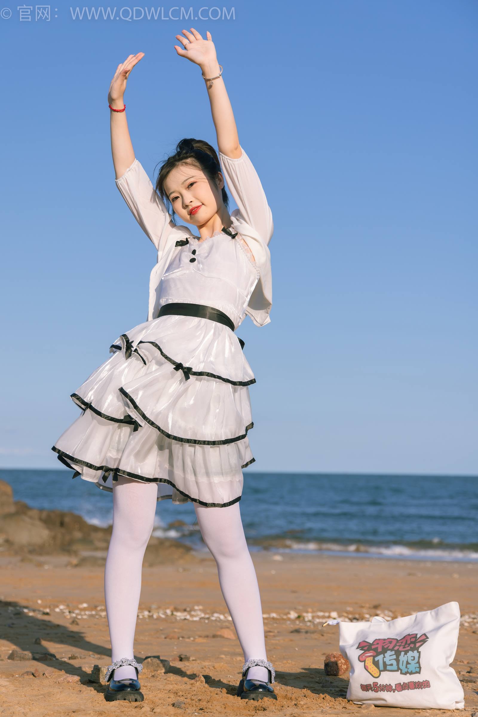 图片[23]-物恋传媒 NO.1828 挽挽-海上月[150P] – 速更版-美库