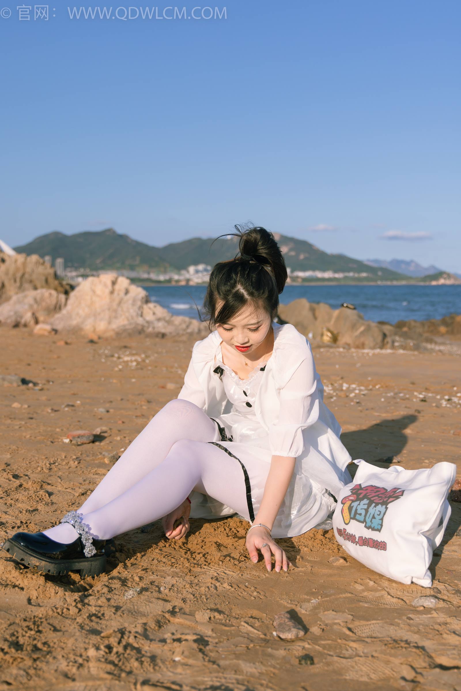 图片[36]-物恋传媒 NO.1828 挽挽-海上月[150P] – 速更版-美库