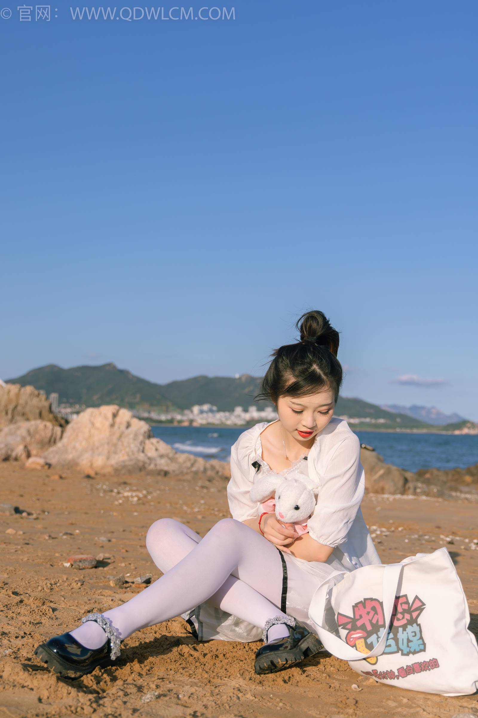 图片[41]-物恋传媒 NO.1828 挽挽-海上月[150P] – 速更版-美库