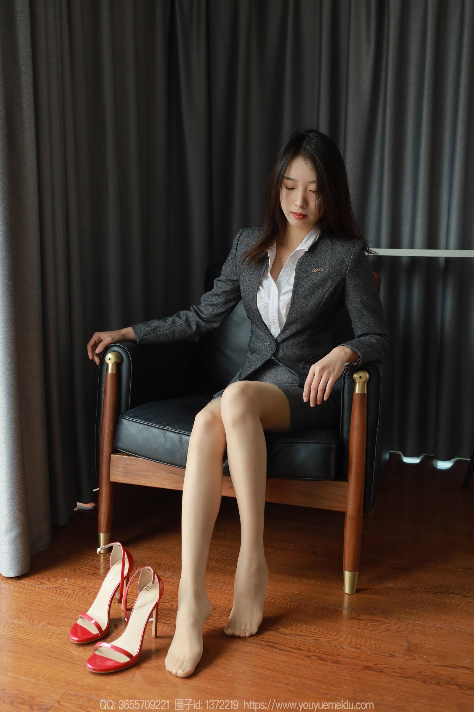 图片[50]-[IESS异思趣向] 2024.01.07 丝享家1631：小九《OL制服（上）》[77P] – 速更版-美库