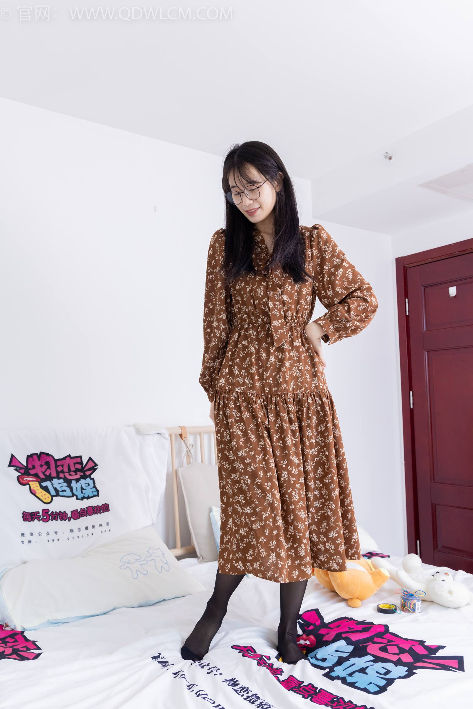 图片[135]-物恋传媒 NO.1831 菜菜-那座山[190P] – 速更版-美库