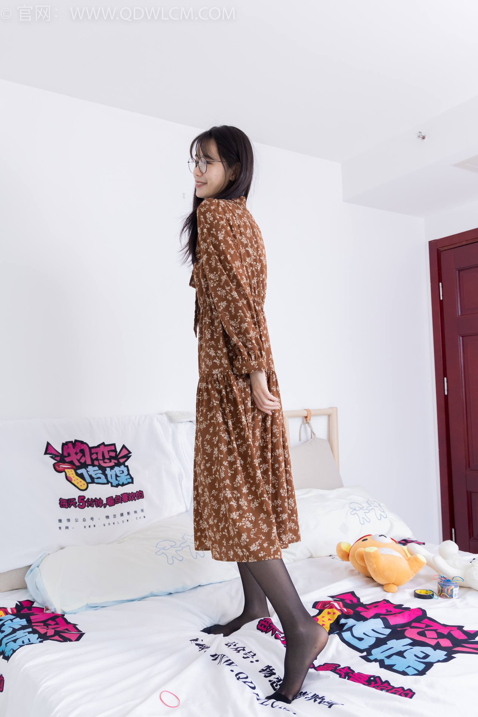 图片[137]-物恋传媒 NO.1831 菜菜-那座山[190P] – 速更版-美库