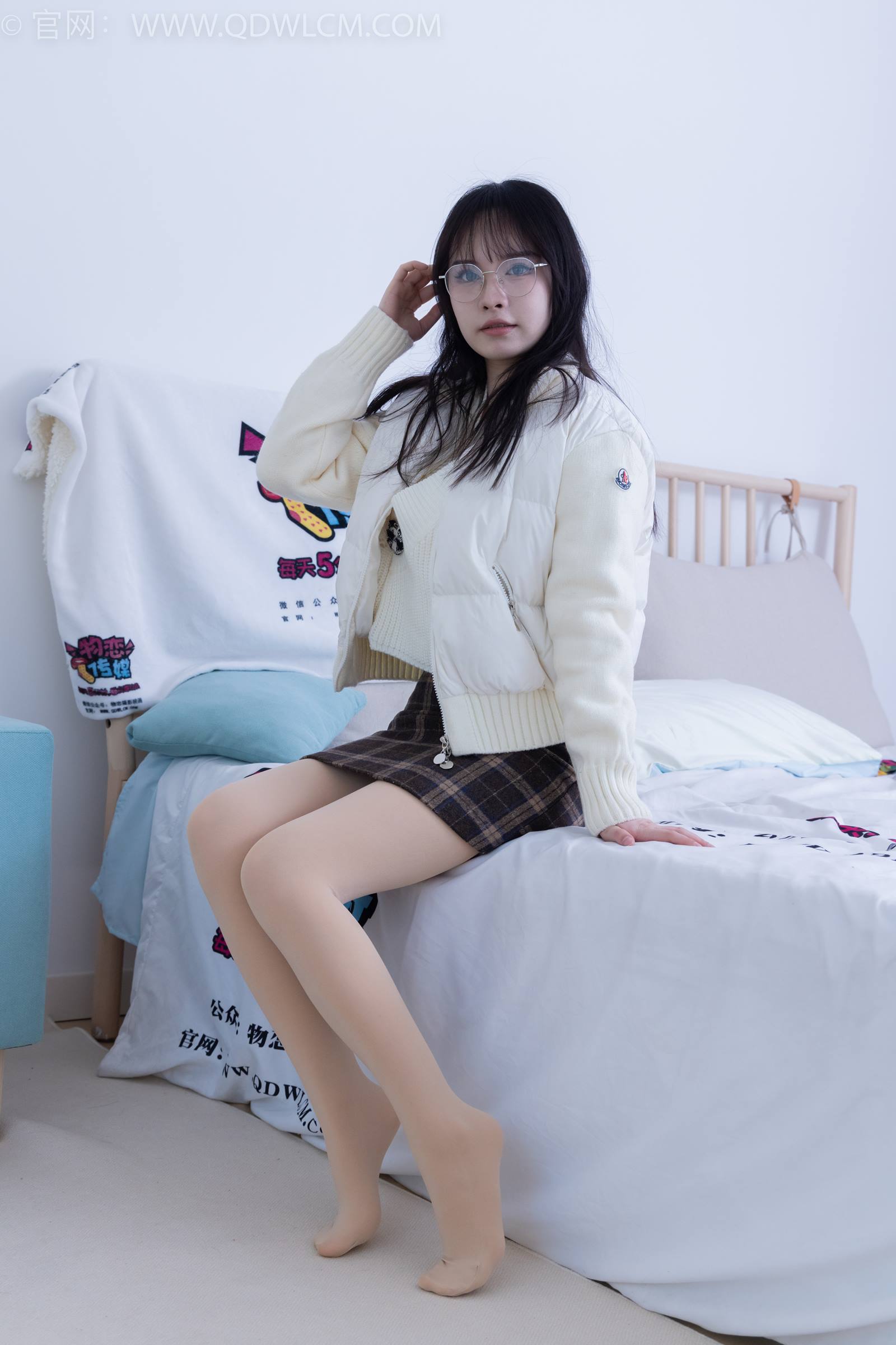 图片[121]-物恋传媒 NO.1832 小酒-穹顶之下[150P] – 速更版-美库