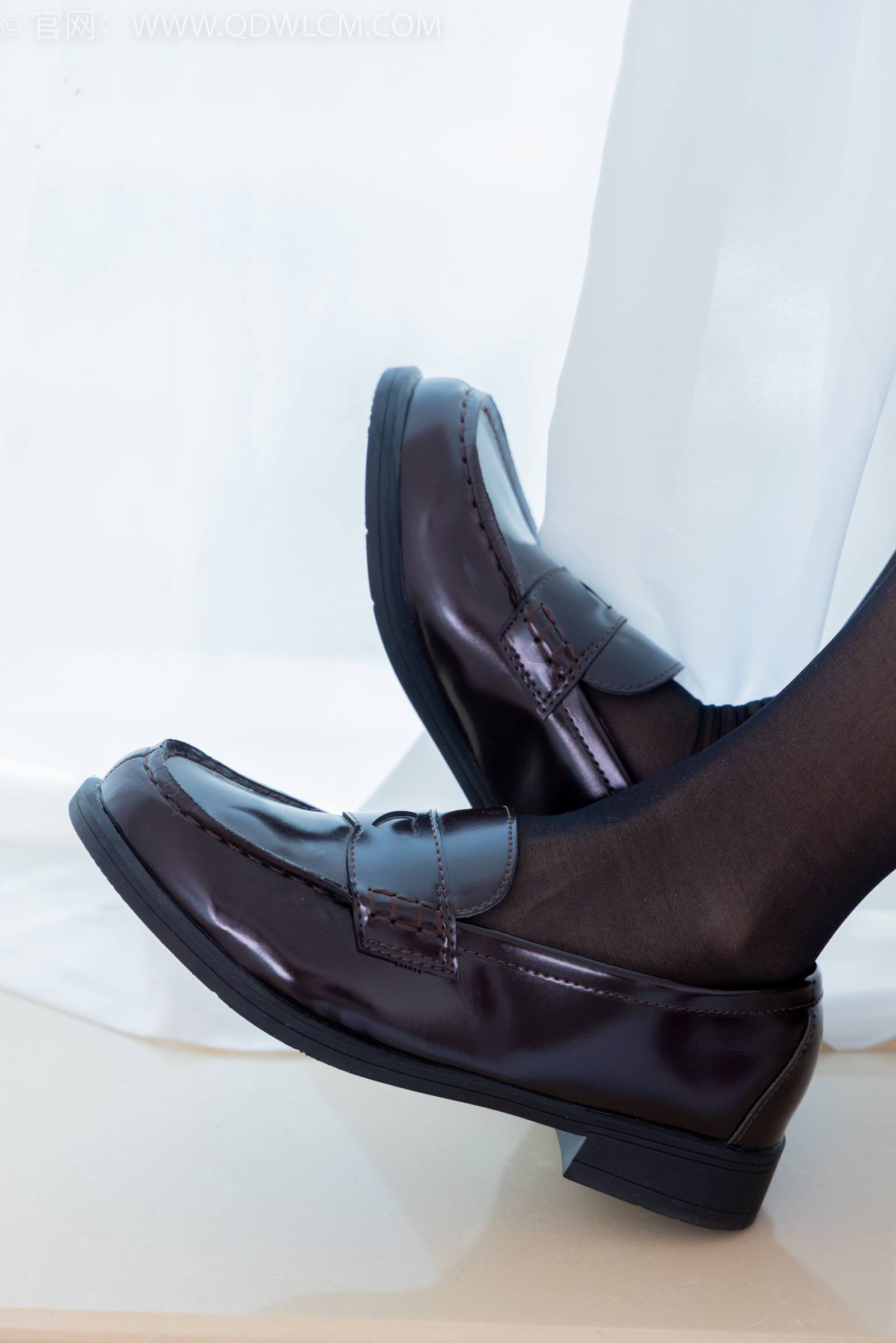 图片[163]-物恋传媒 NO.1831 菜菜-那座山[190P] – 速更版-美库