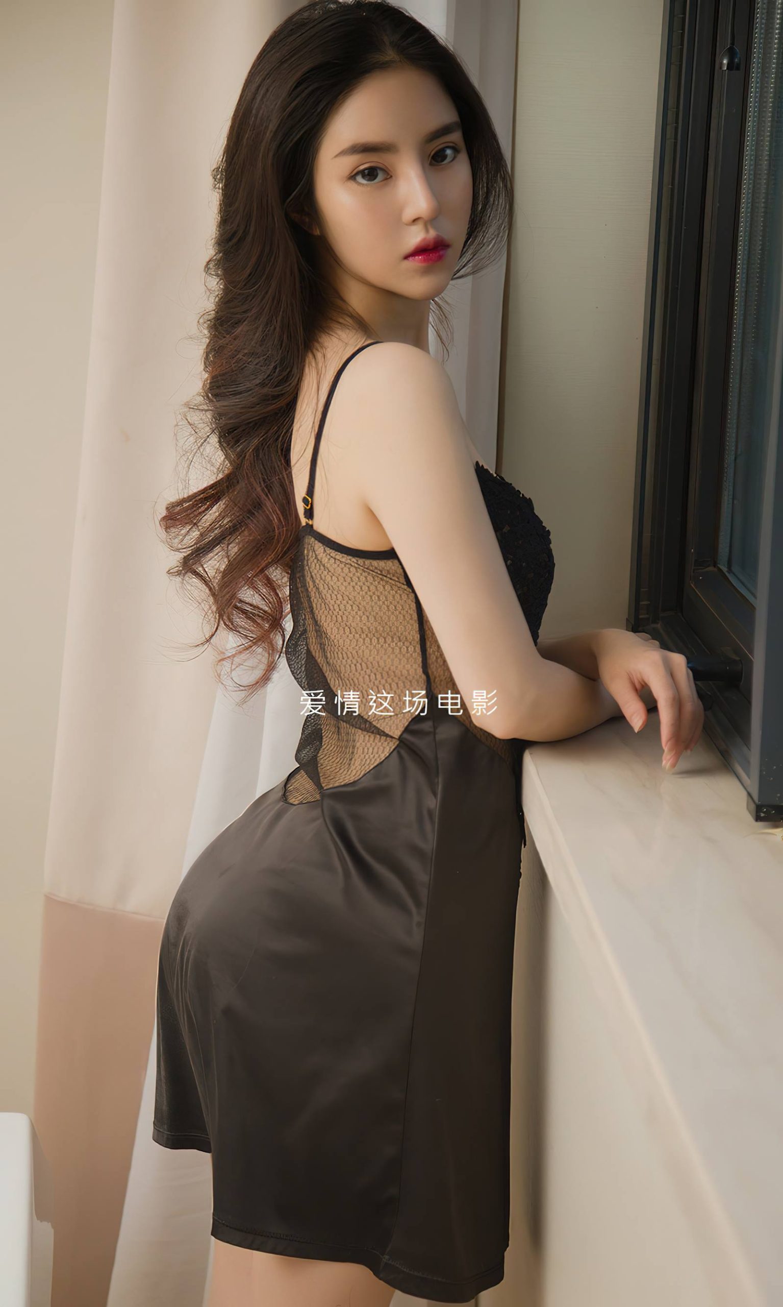 图片[34]-[爱尤物]2023 NO.2763 散场告白 金以晗[35P] – 速更版-美库