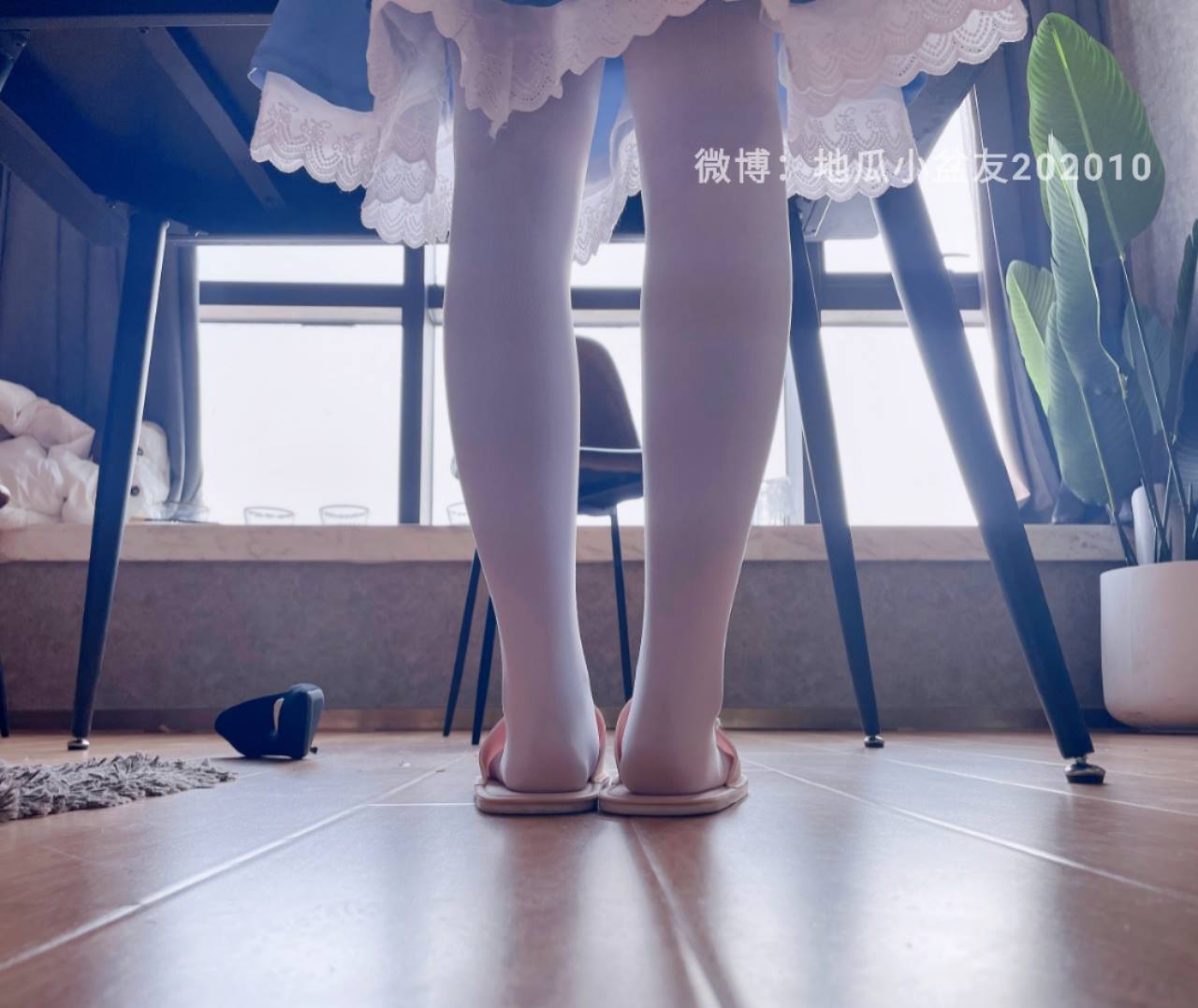 图片[12]-网紅Coser@地瓜小朋友 -蓝女仆装白丝族台球[21P] – 速更版-美库