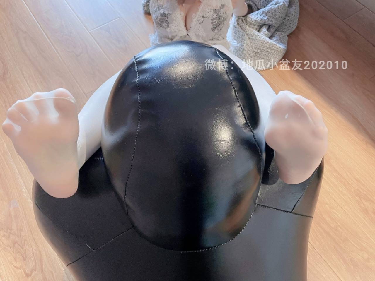 图片[13]-网紅Coser@地瓜小朋友 -日常足底[14P] – 速更版-美库