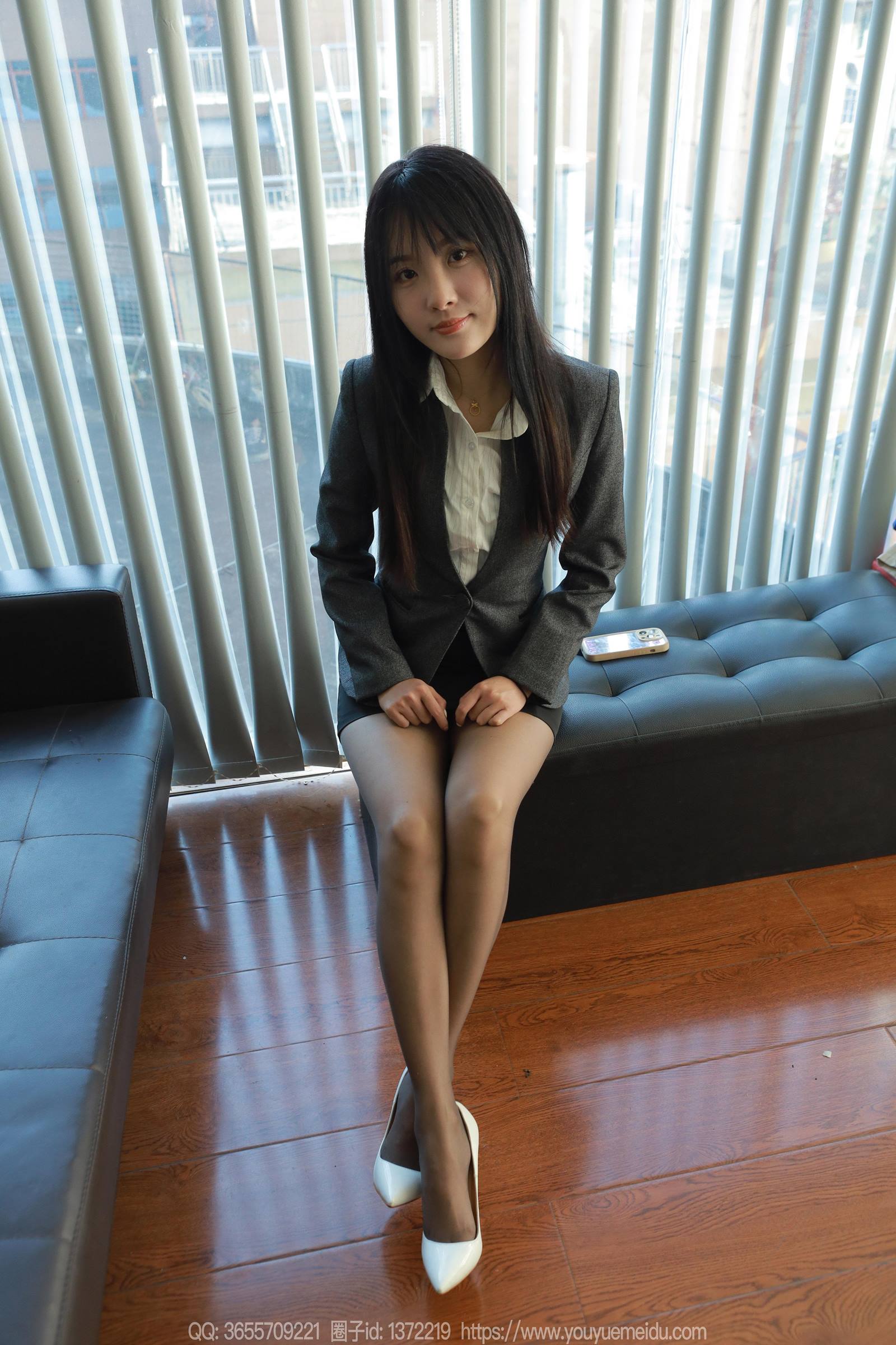 图片[34]-[IESS异思趣向] 2024.01.09 丝享家1633：婉萍《温柔的斯》[83P] – 速更版-美库