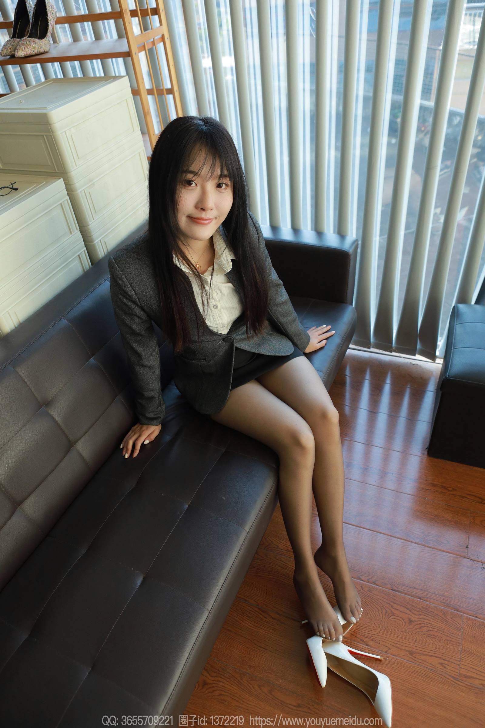 图片[73]-[IESS异思趣向] 2024.01.09 丝享家1633：婉萍《温柔的斯》[83P] – 速更版-美库