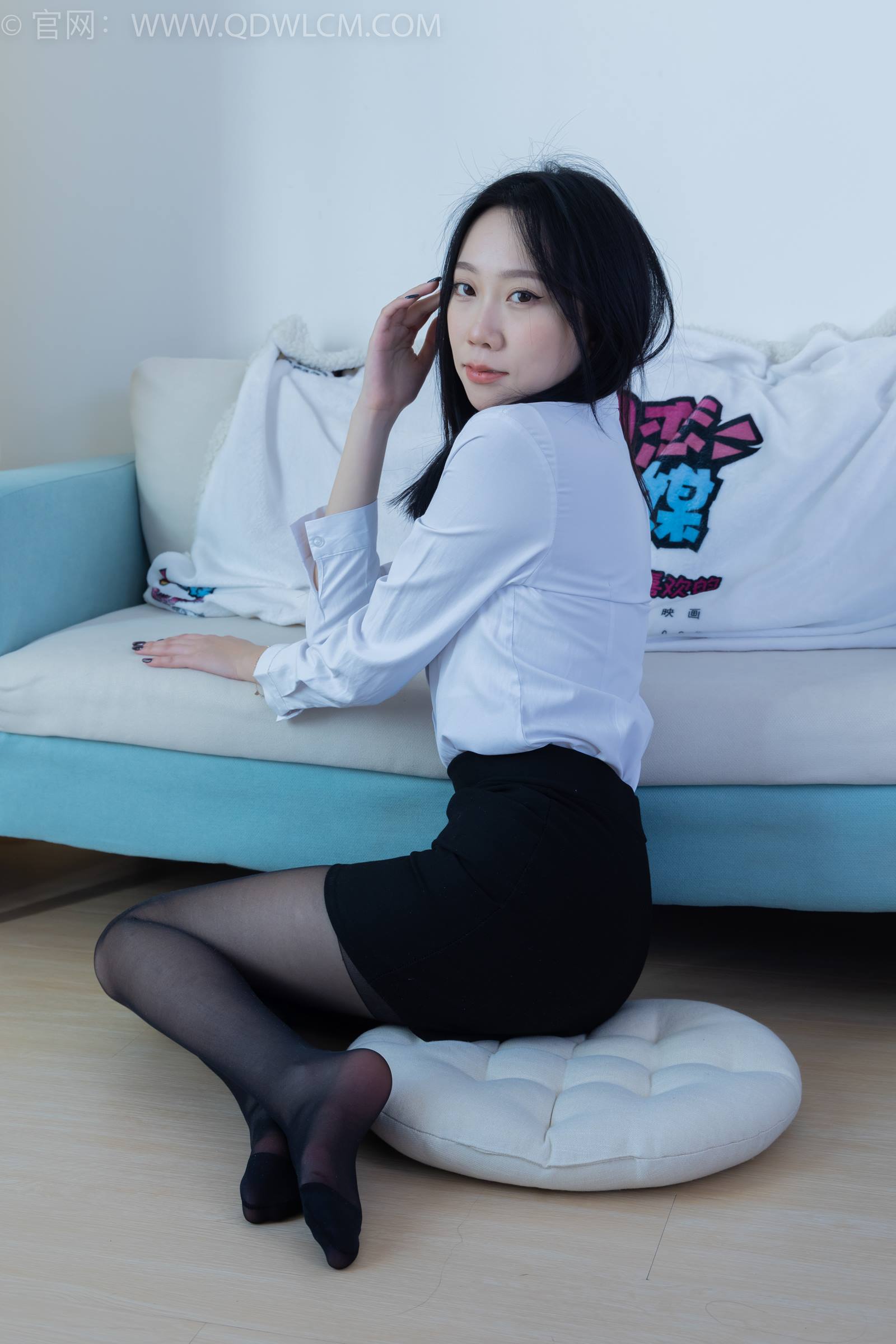 图片[123]-物恋传媒 NO.1833 小艾-好久不见[150P] – 速更版-美库