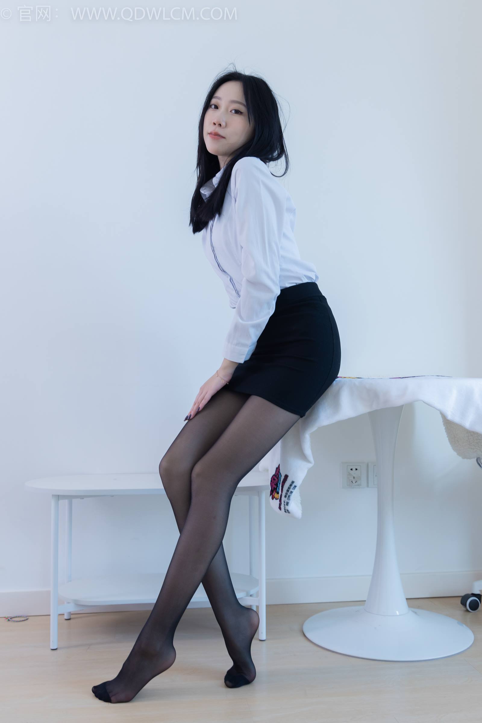 图片[137]-物恋传媒 NO.1833 小艾-好久不见[150P] – 速更版-美库