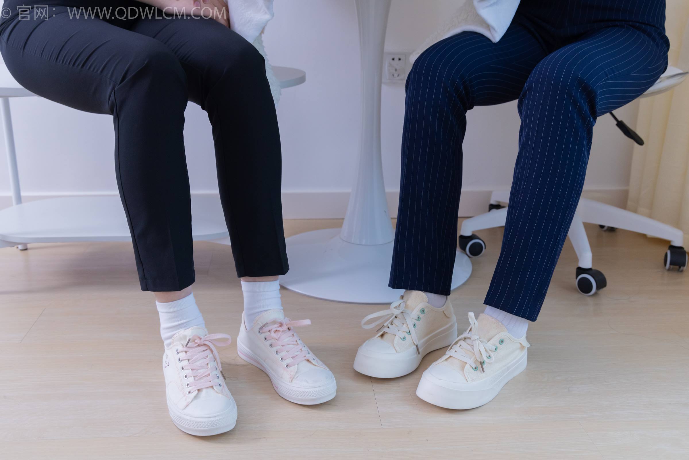 图片[97]-物恋传媒 NO.1835 纱纱&小谷-微风拂过[195P] – 速更版-美库