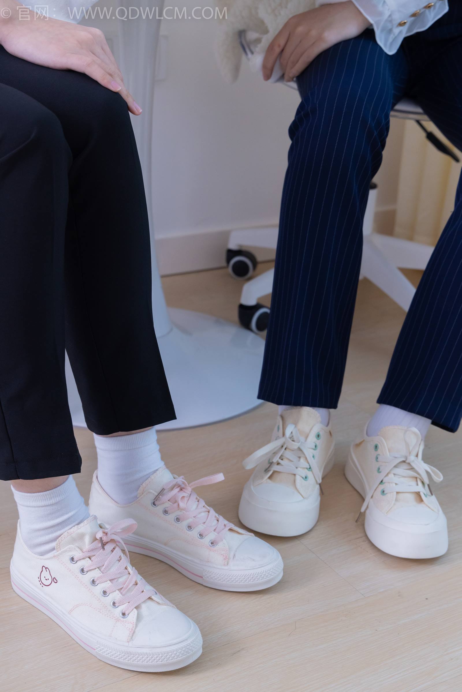 图片[99]-物恋传媒 NO.1835 纱纱&小谷-微风拂过[195P] – 速更版-美库