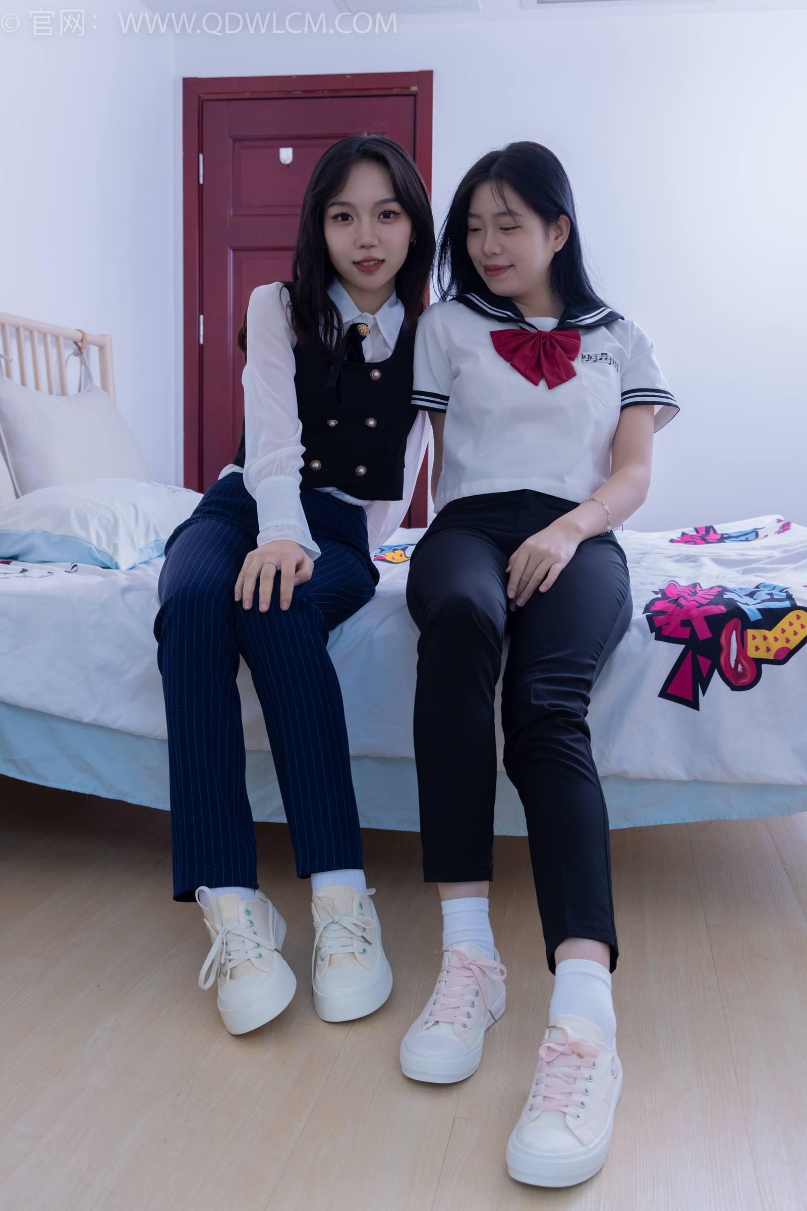 图片[136]-物恋传媒 NO.1835 纱纱&小谷-微风拂过[195P] – 速更版-美库