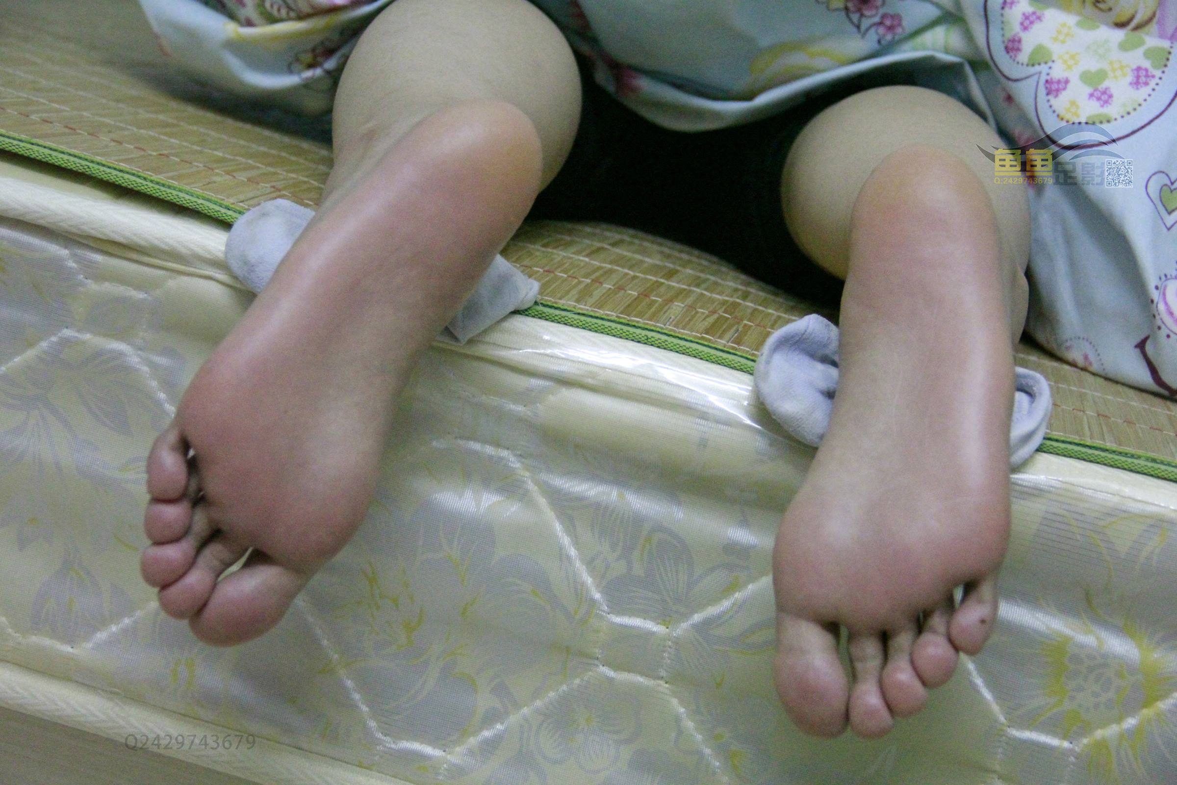 图片[35]-鱼鱼足影@044-第44期：小静[93P] – 速更版-美库