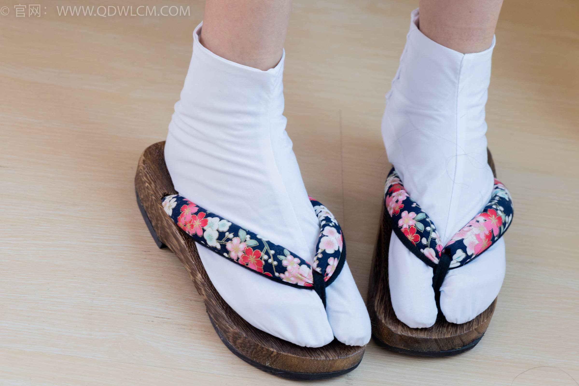 图片[21]-物恋传媒 NO.1838 雏菊-樱花绽放[180P] – 速更版-美库