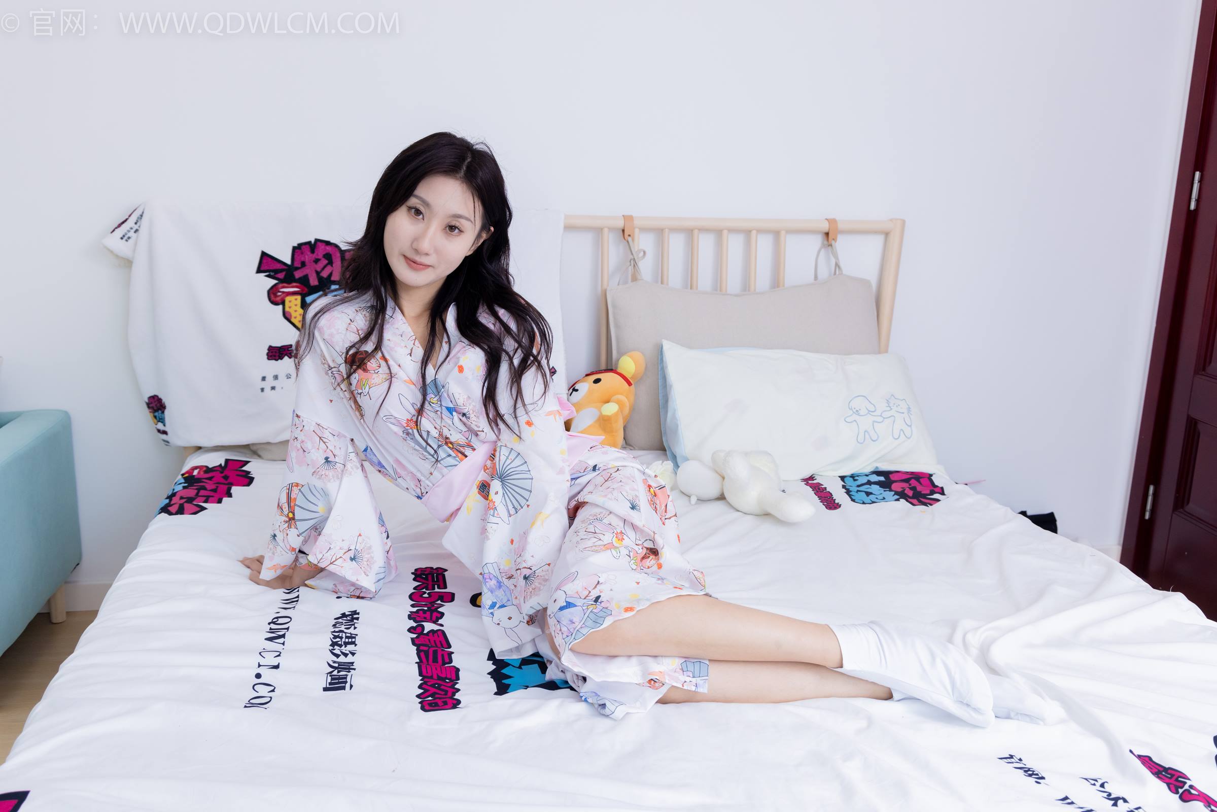 图片[99]-物恋传媒 NO.1838 雏菊-樱花绽放[180P] – 速更版-美库