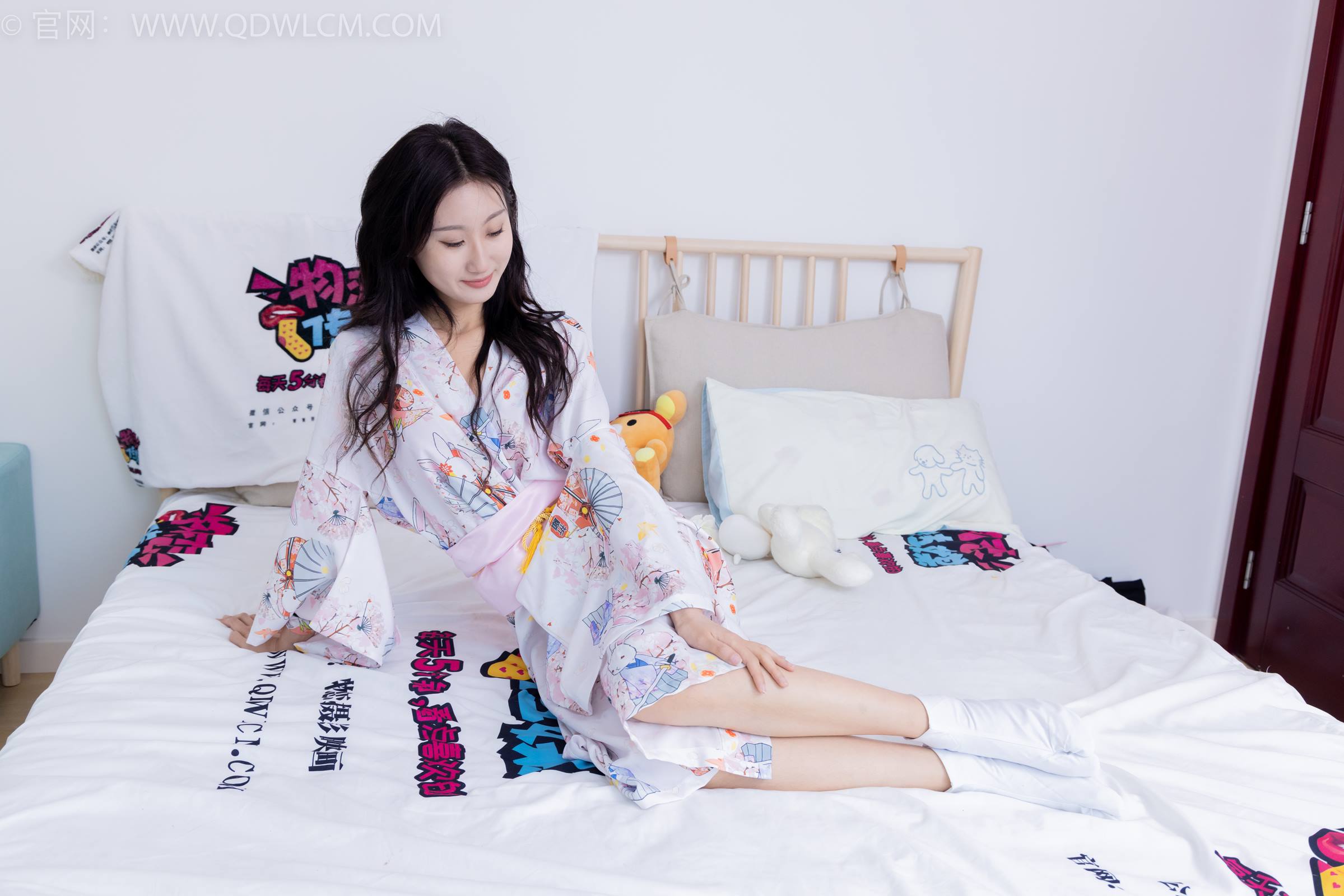 图片[102]-物恋传媒 NO.1838 雏菊-樱花绽放[180P] – 速更版-美库