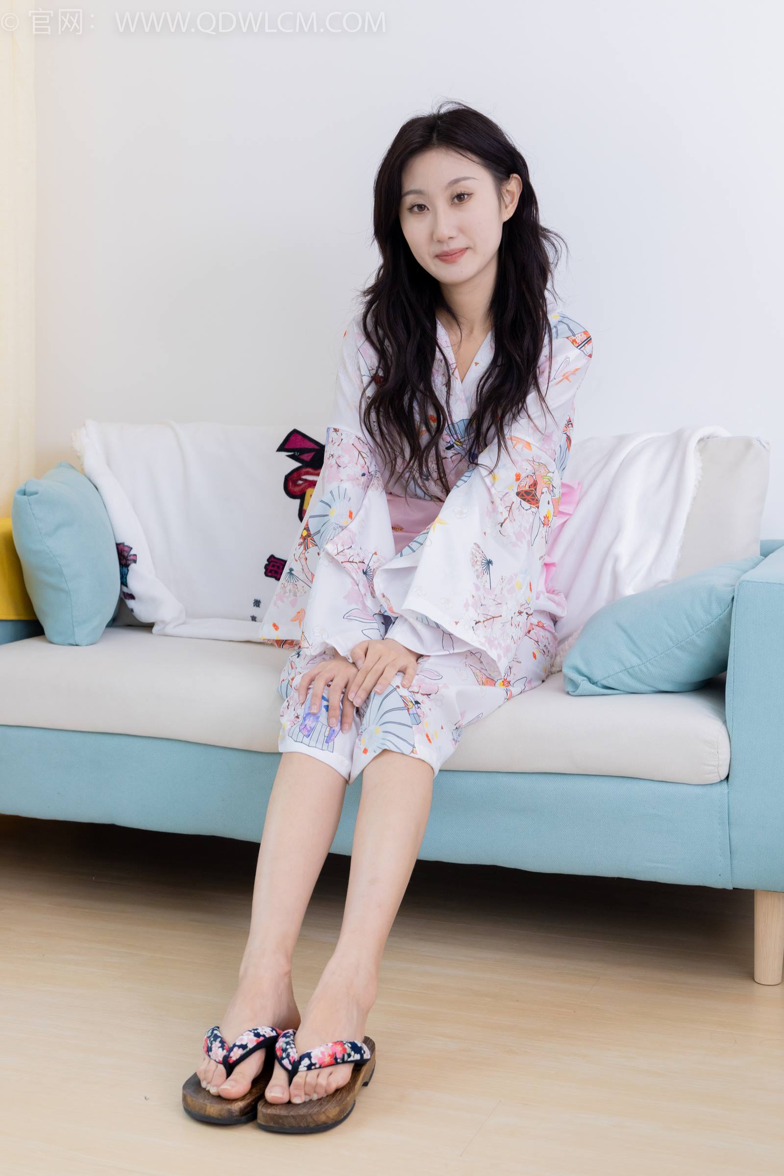 图片[124]-物恋传媒 NO.1838 雏菊-樱花绽放[180P] – 速更版-美库