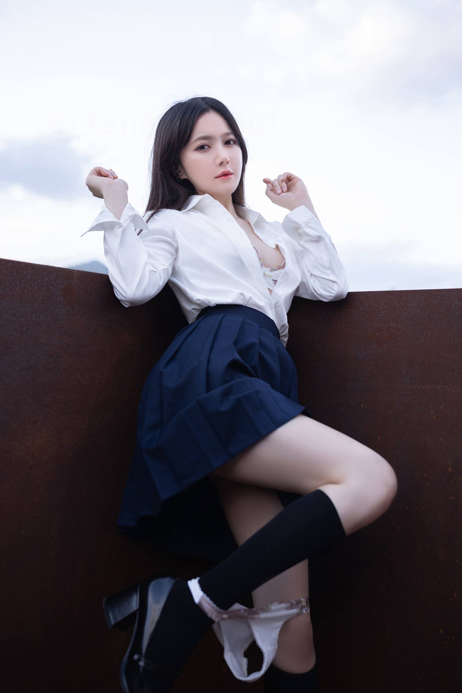 图片[39]-秀人内购@鱼子酱Fish – 内购私拍《外出回忆录》[38P] – 速更版-美库