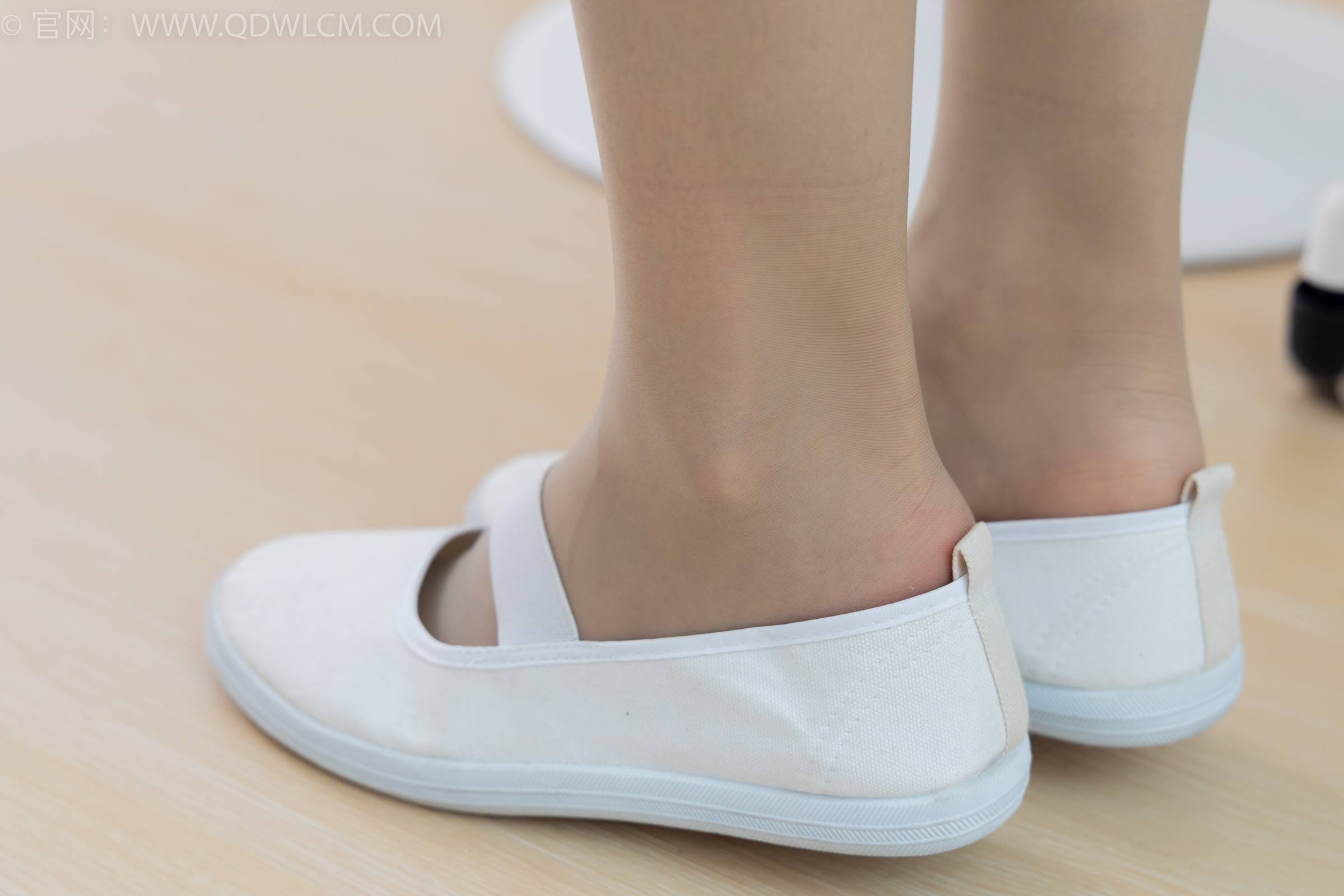 图片[129]-物恋传媒 NO.1840 菜菜-岁岁年年[180P] – 速更版-美库