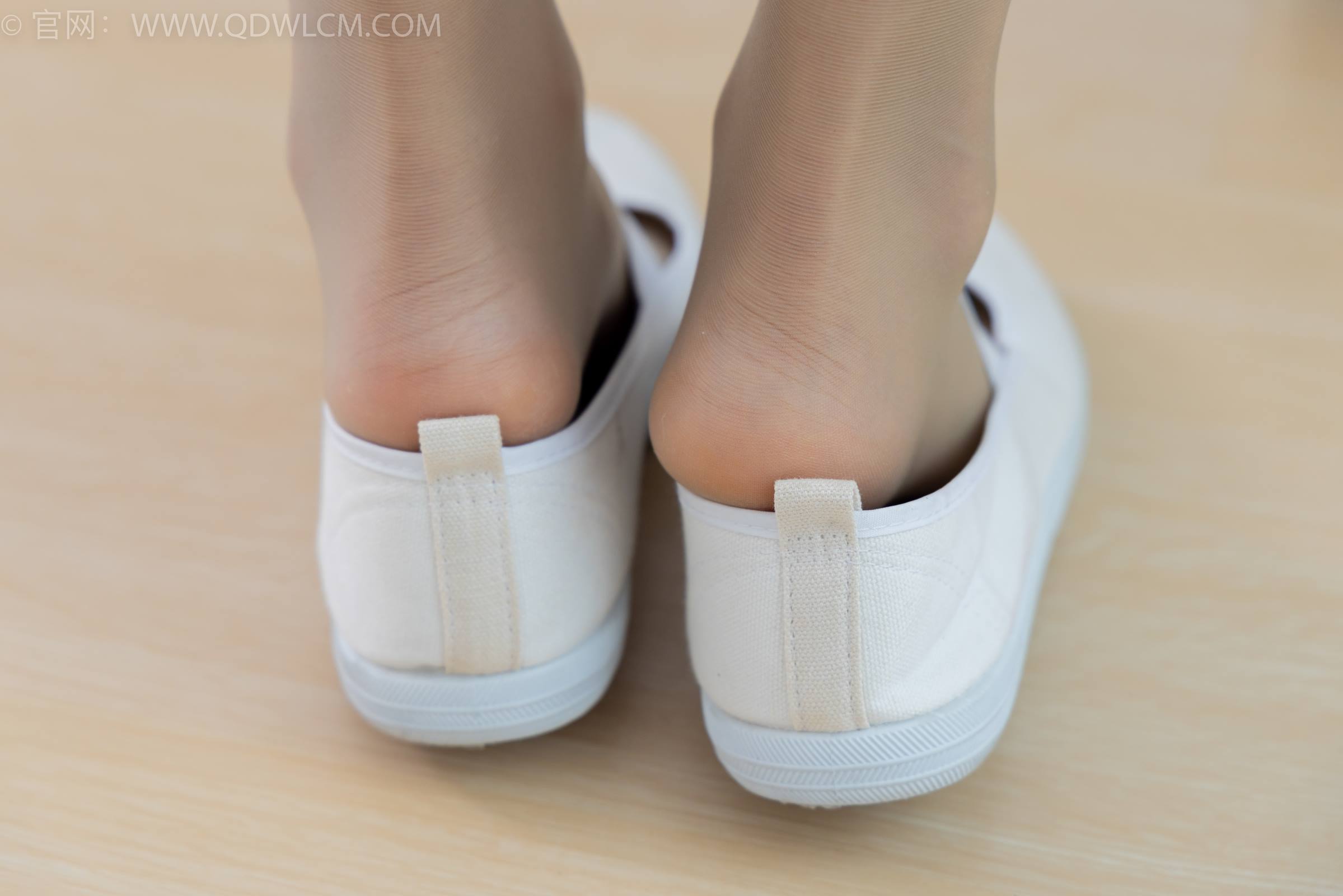 图片[130]-物恋传媒 NO.1840 菜菜-岁岁年年[180P] – 速更版-美库