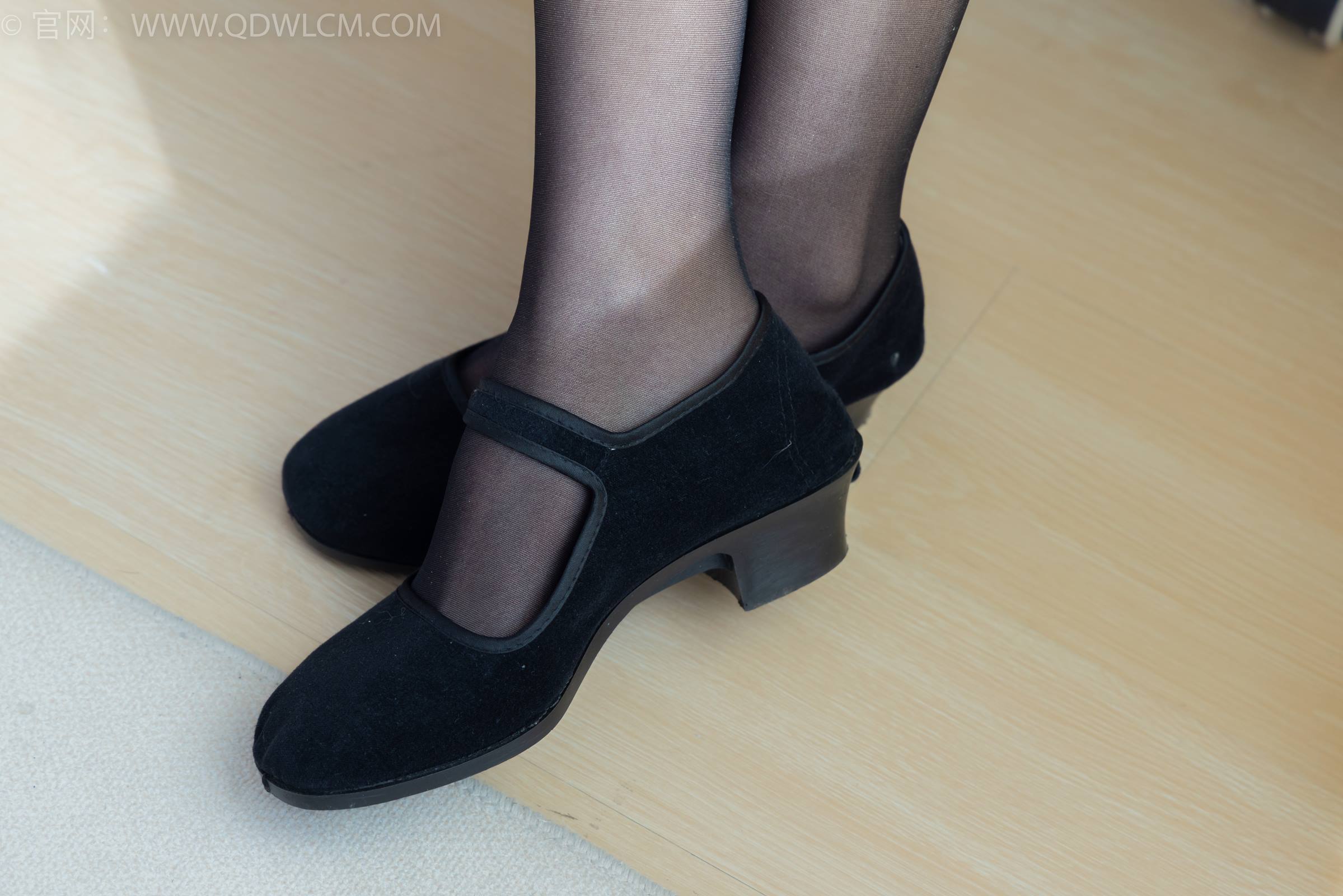 图片[33]-物恋传媒 NO.1844 美兔-有些答案不必等[220P] – 速更版-美库