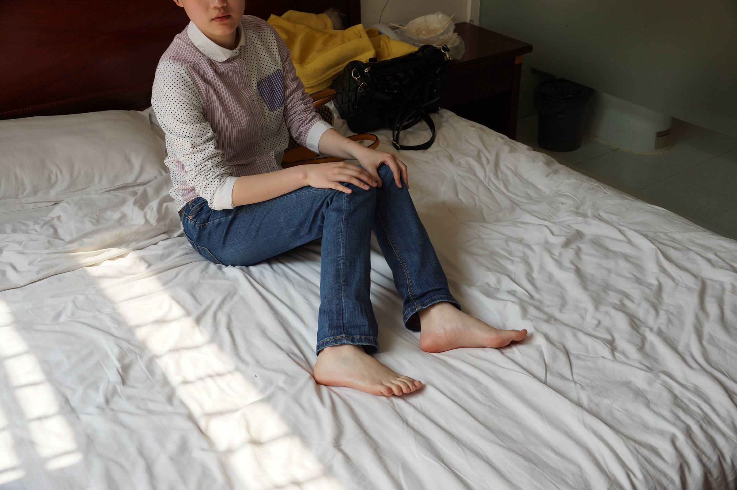 图片[16]-自由摄影 No.052 精致小米滑溜玉足 [53P] – 速更版-美库