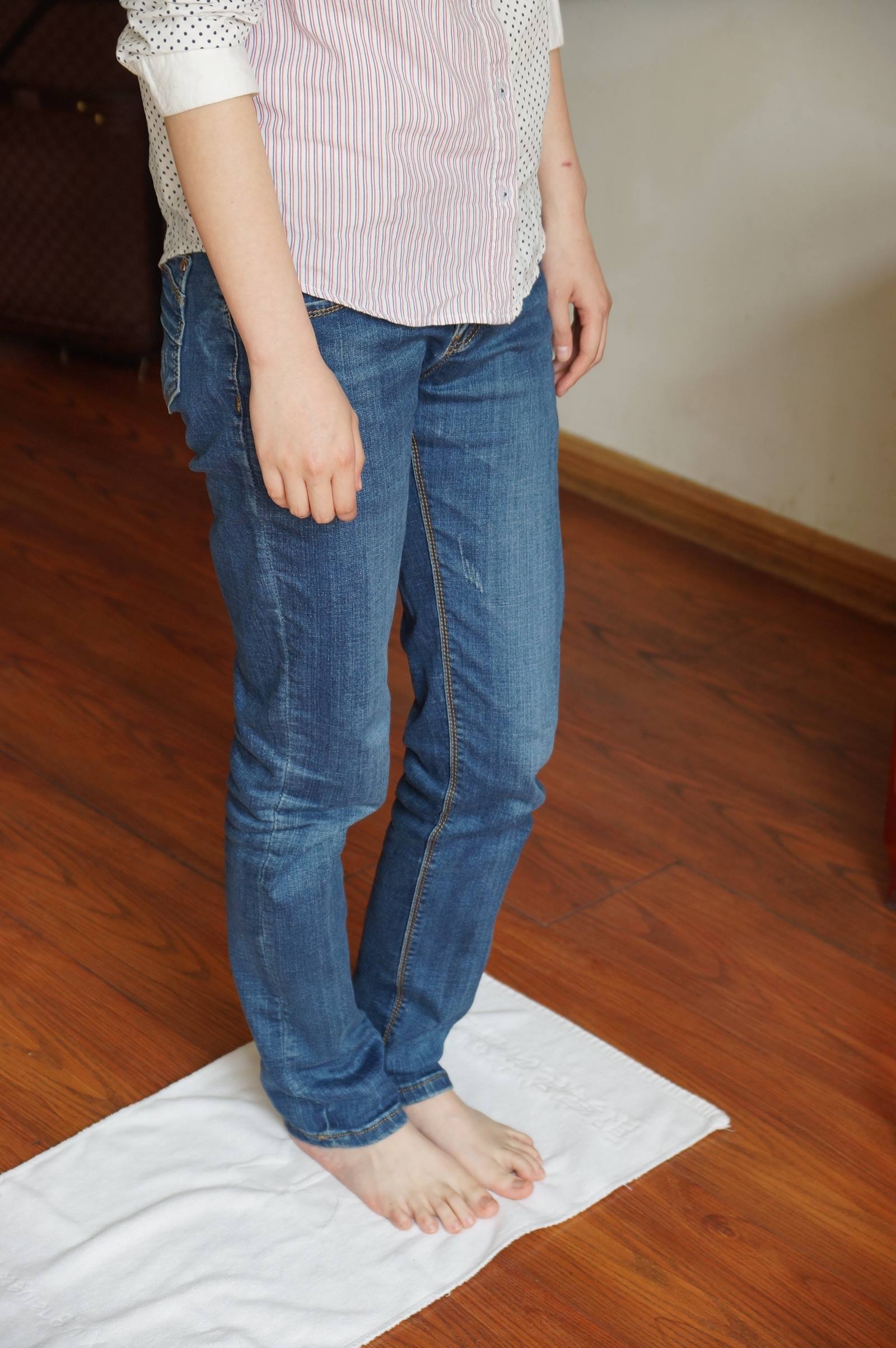 图片[34]-自由摄影 No.052 精致小米滑溜玉足 [53P] – 速更版-美库