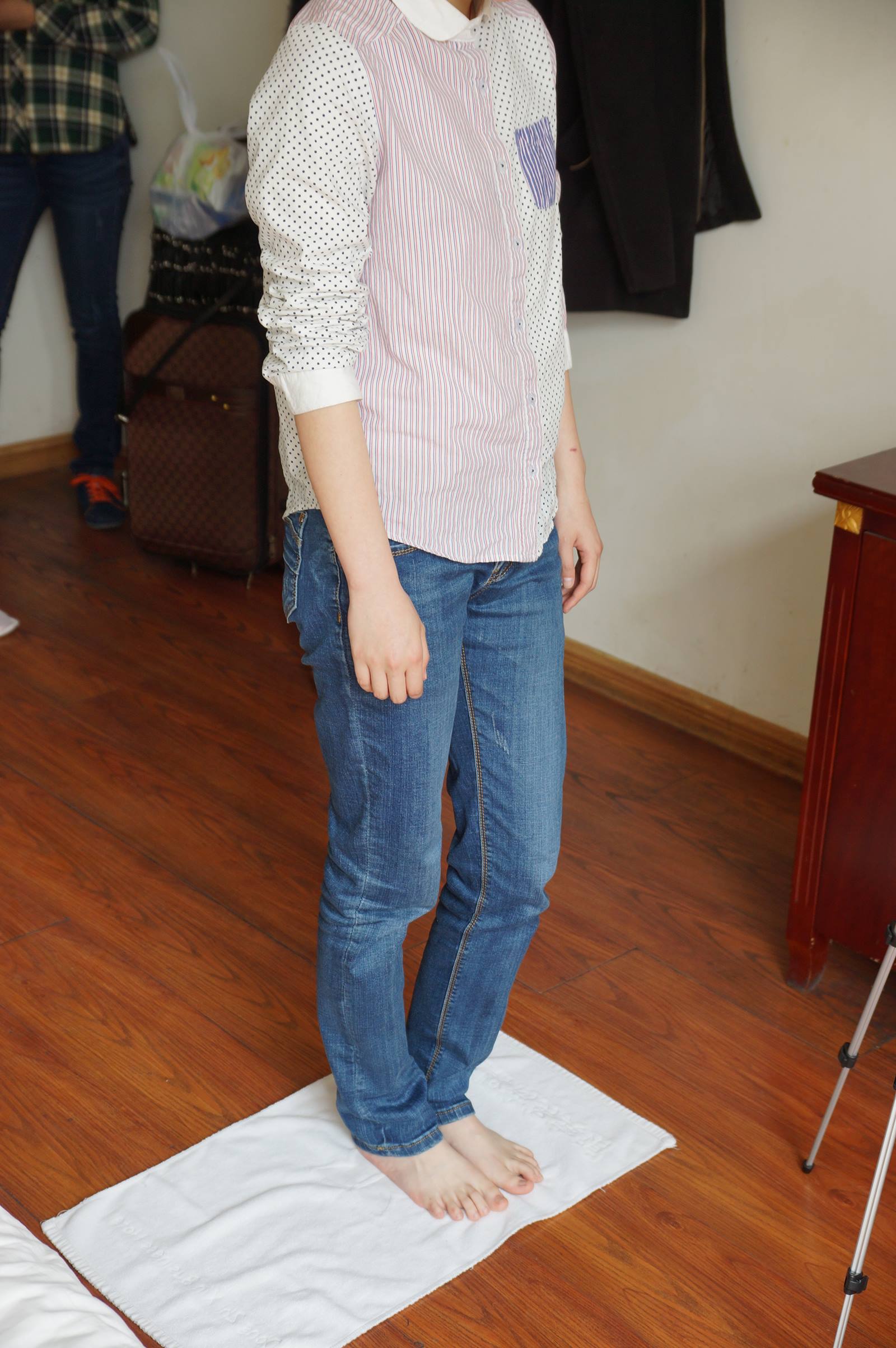 图片[35]-自由摄影 No.052 精致小米滑溜玉足 [53P] – 速更版-美库