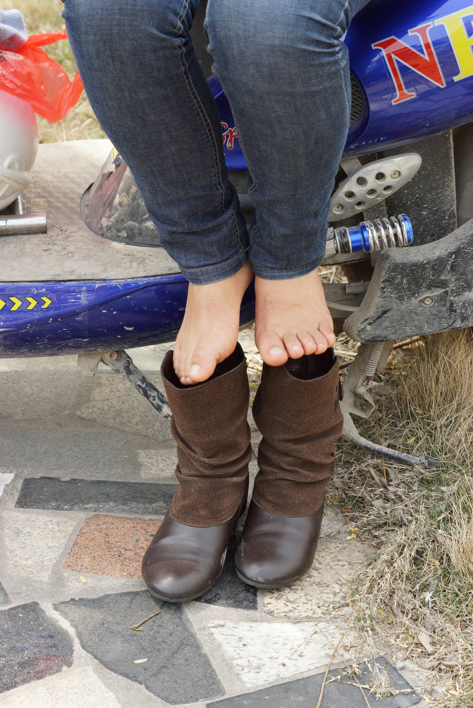 图片[27]-自由摄影 No.060 电动车上的每足 [47P] – 速更版-美库