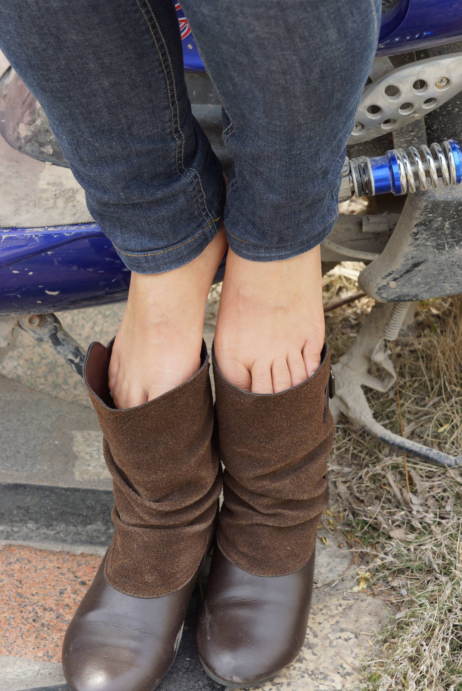 图片[28]-自由摄影 No.060 电动车上的每足 [47P] – 速更版-美库