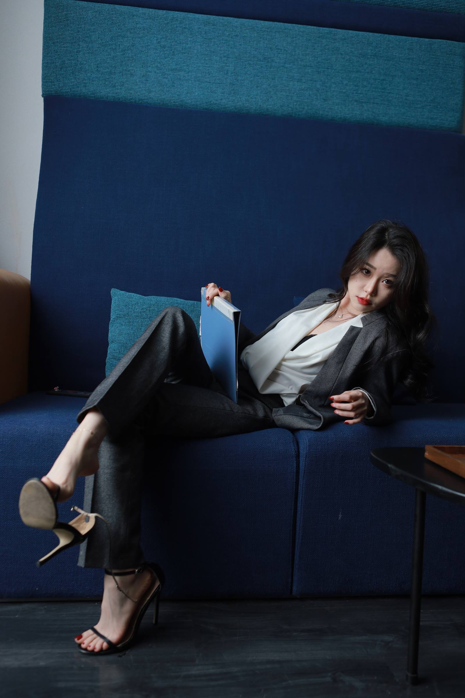 图片[22]-网紅Coser@Sia不吃鱼 看过的都知道爽 [99P] – 速更版-美库