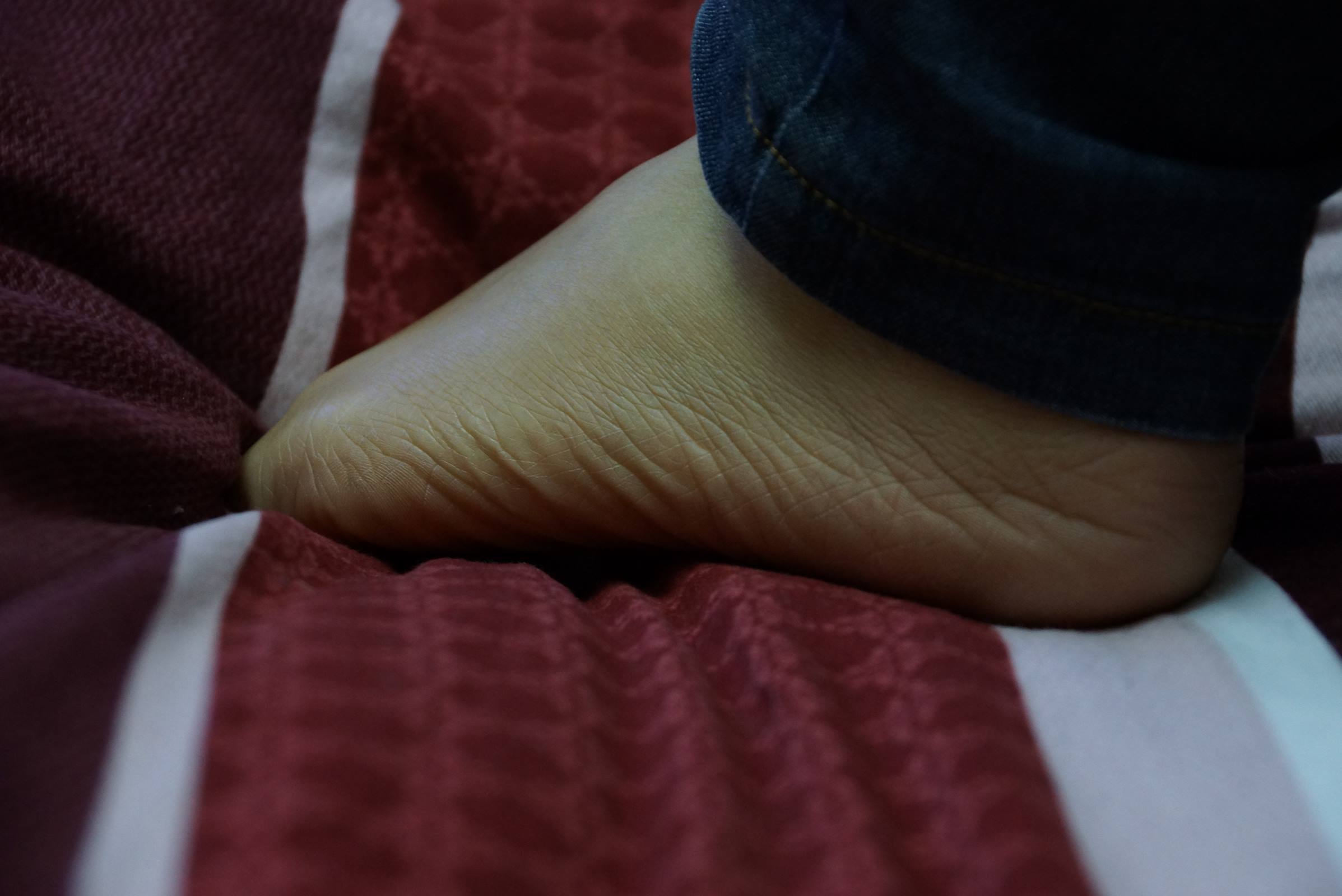 图片[46]-自由摄影 No.058 走了一天路 爱足MM认真的呵护着自己的每足 [45P] – 速更版-美库