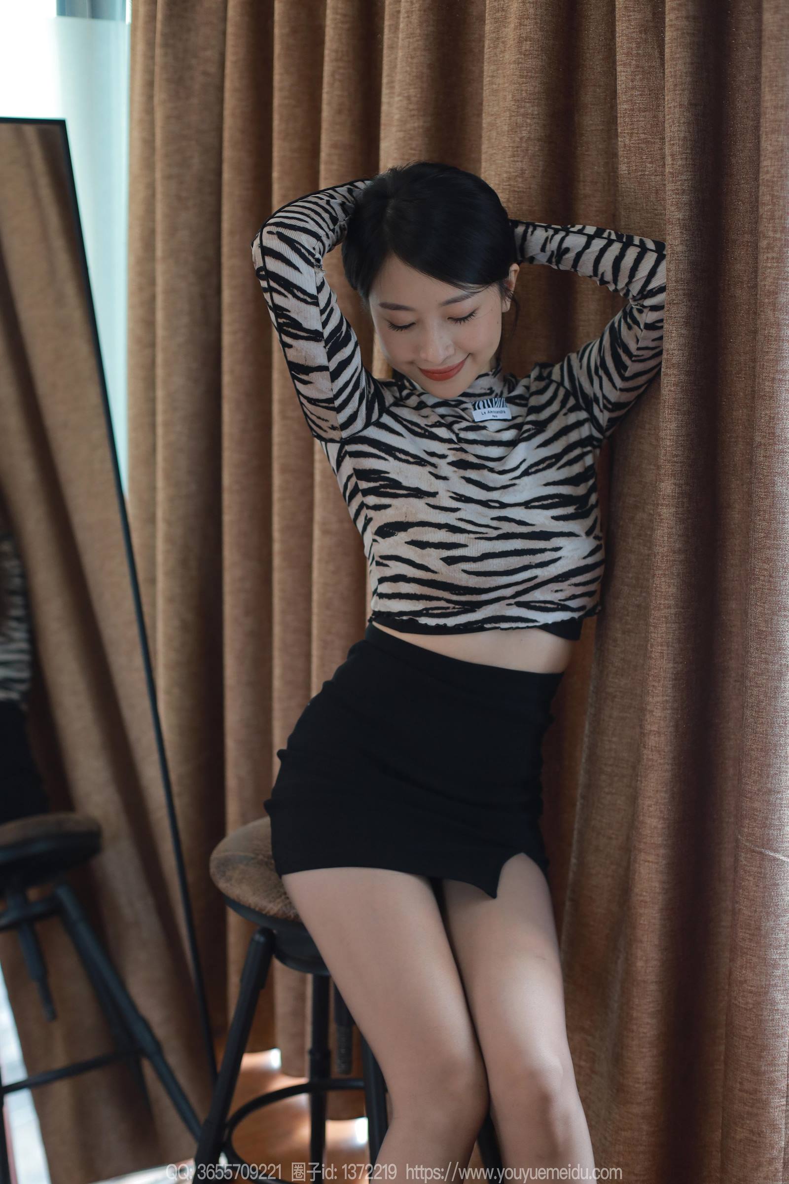 图片[18]-[IESS异思趣向] 2024.01.19 丝享家1642：小婕《风情包臀裙》[81P] – 速更版-美库