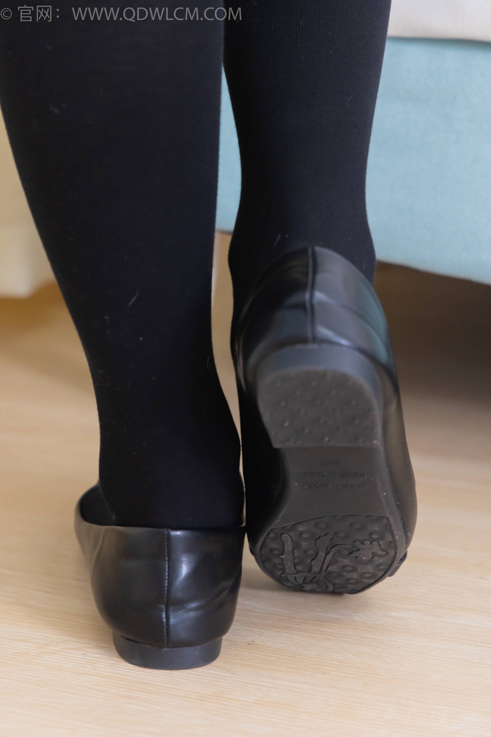 图片[32]-物恋传媒 NO.1852 川川-走过咖啡屋[160P] – 速更版-美库