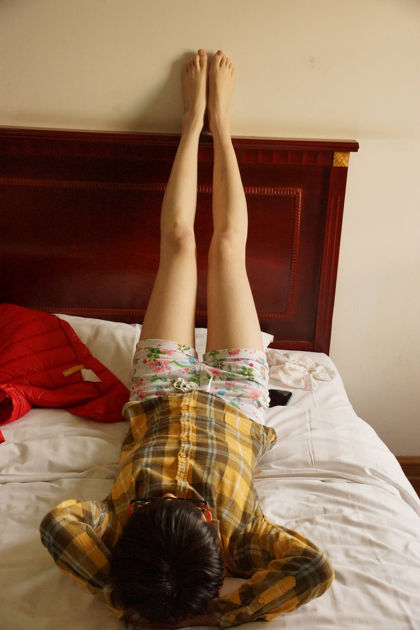 图片[21]-自由摄影 No.065 干净白嫩的小米裸足 [149P] – 速更版-美库