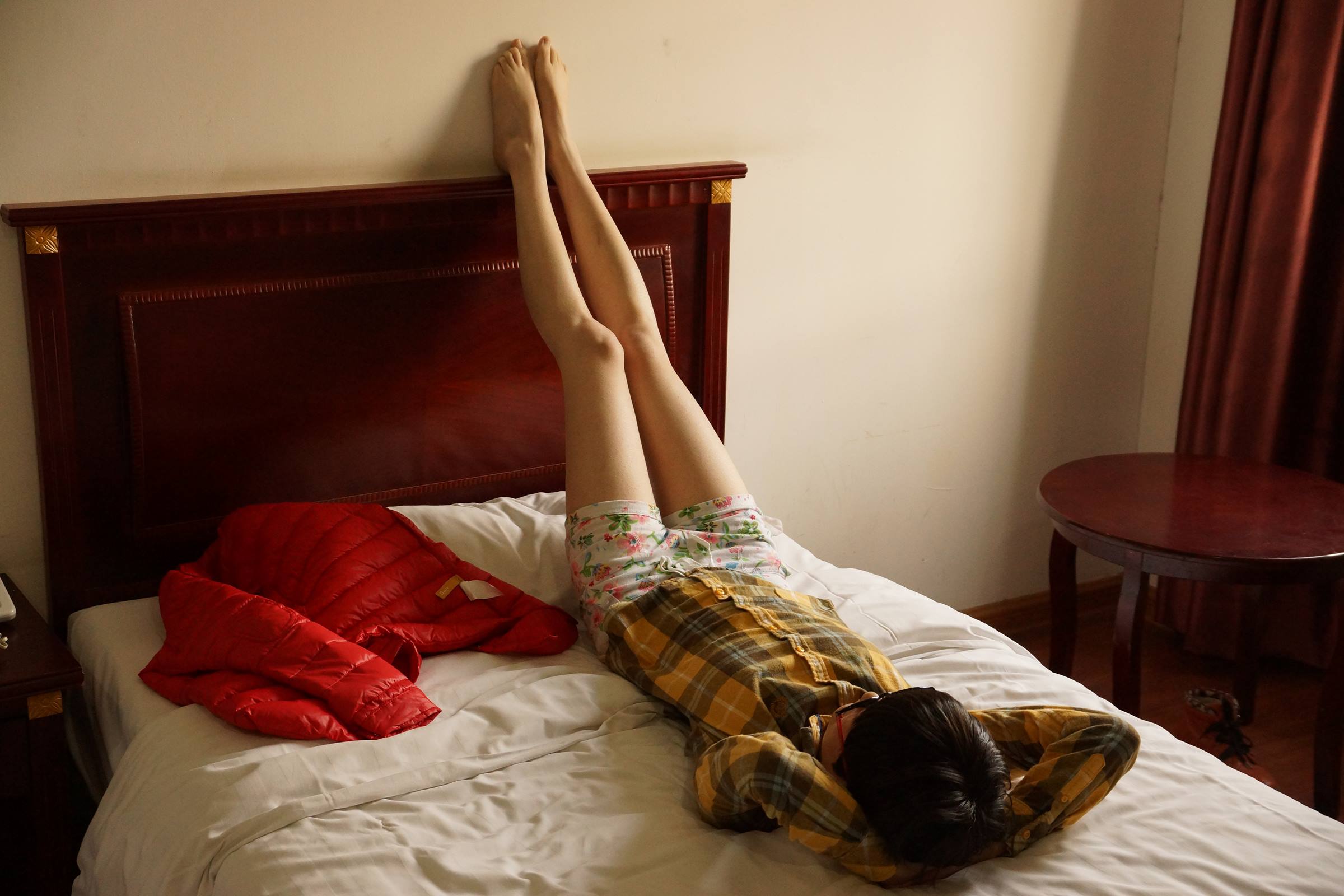 图片[22]-自由摄影 No.065 干净白嫩的小米裸足 [149P] – 速更版-美库