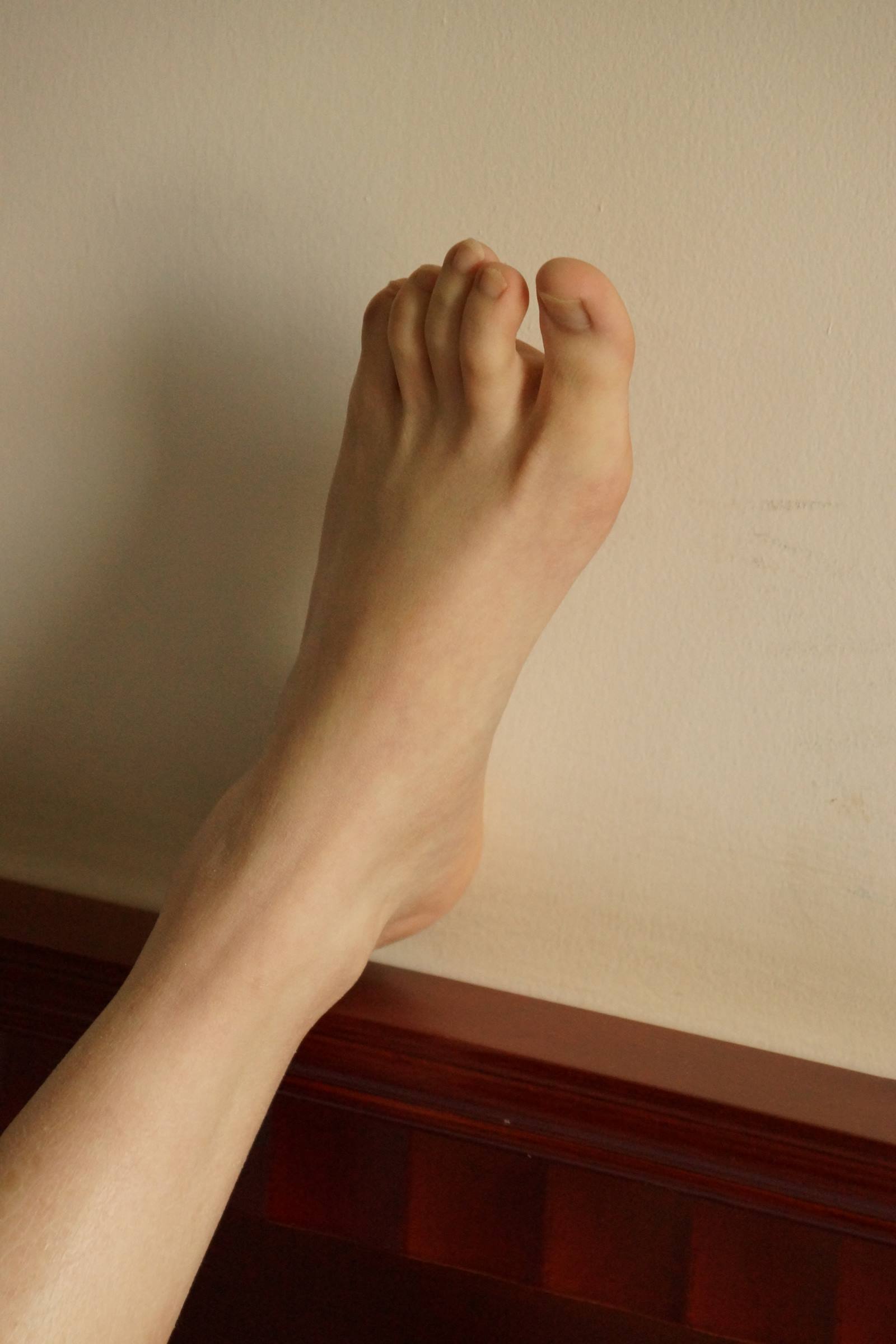 图片[37]-自由摄影 No.065 干净白嫩的小米裸足 [149P] – 速更版-美库