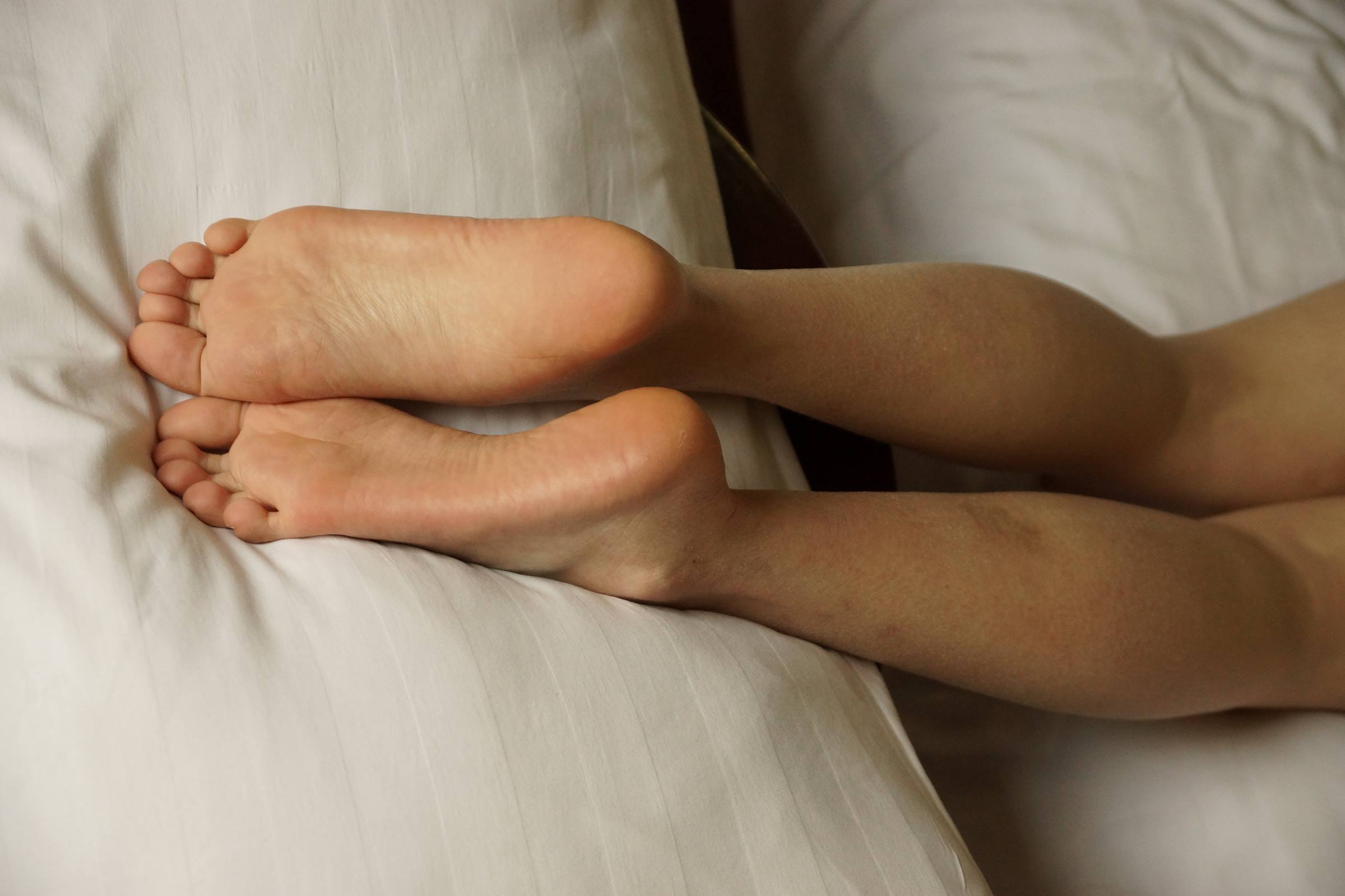 图片[61]-自由摄影 No.065 干净白嫩的小米裸足 [149P] – 速更版-美库