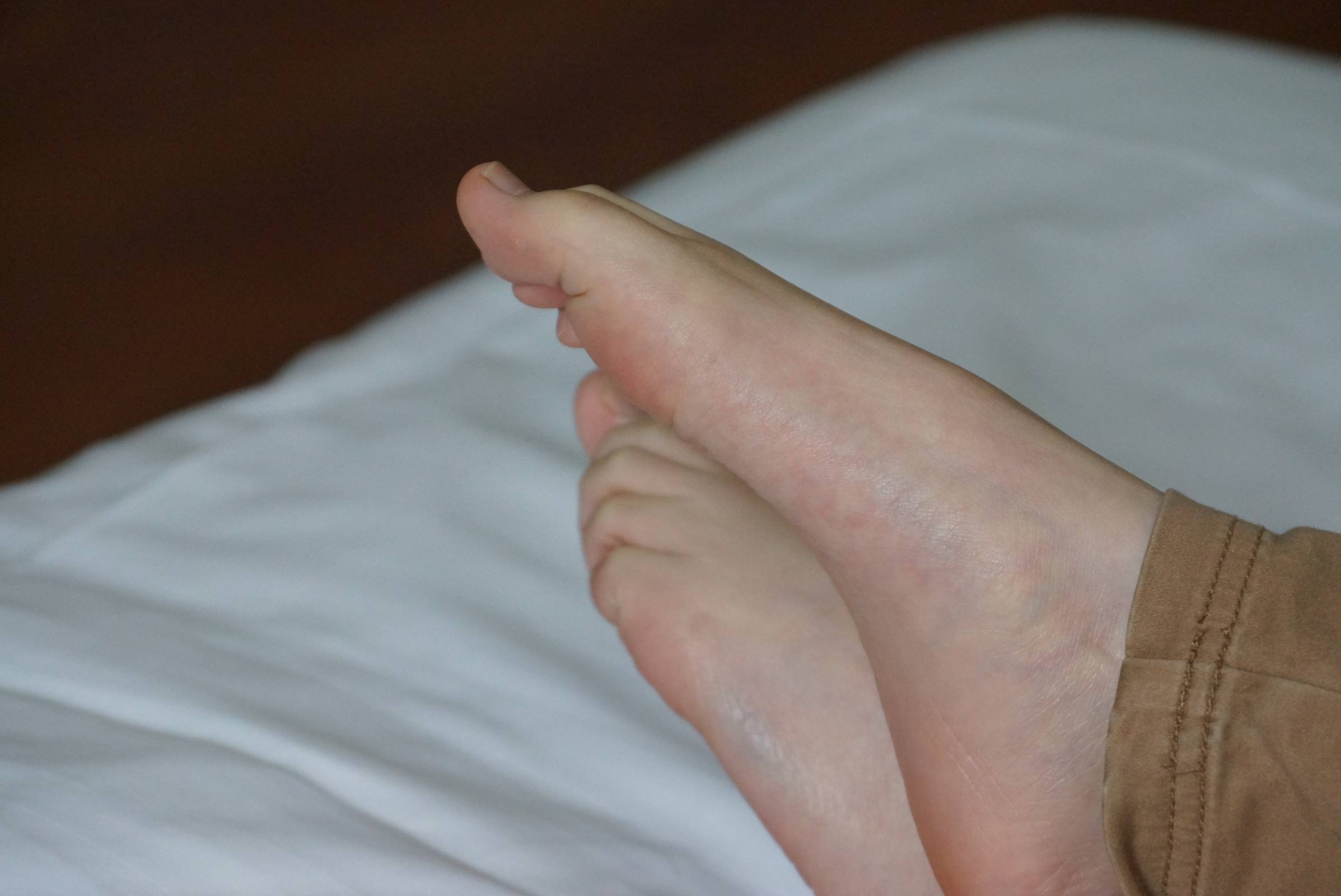 图片[137]-自由摄影 No.065 干净白嫩的小米裸足 [149P] – 速更版-美库