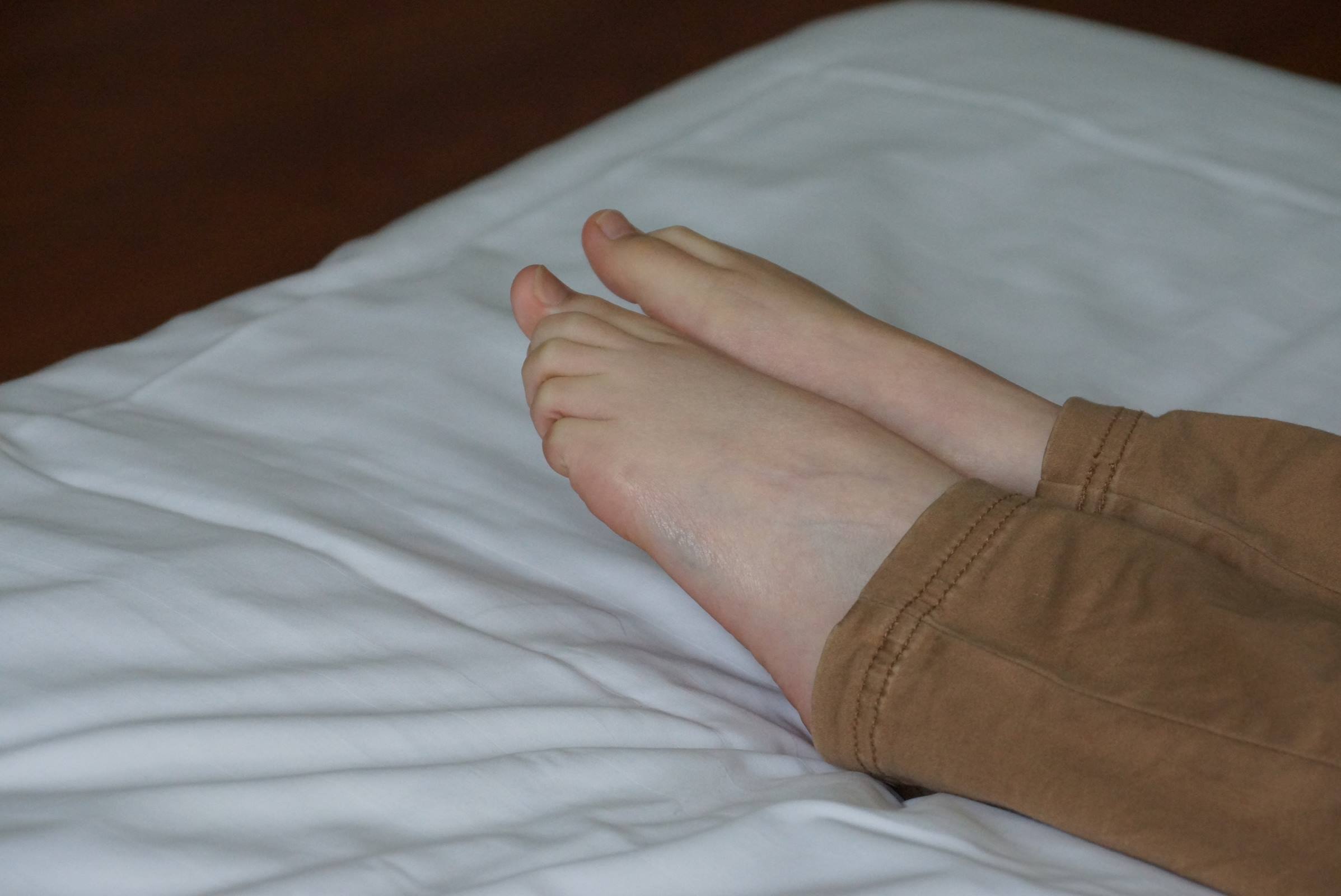 图片[140]-自由摄影 No.065 干净白嫩的小米裸足 [149P] – 速更版-美库