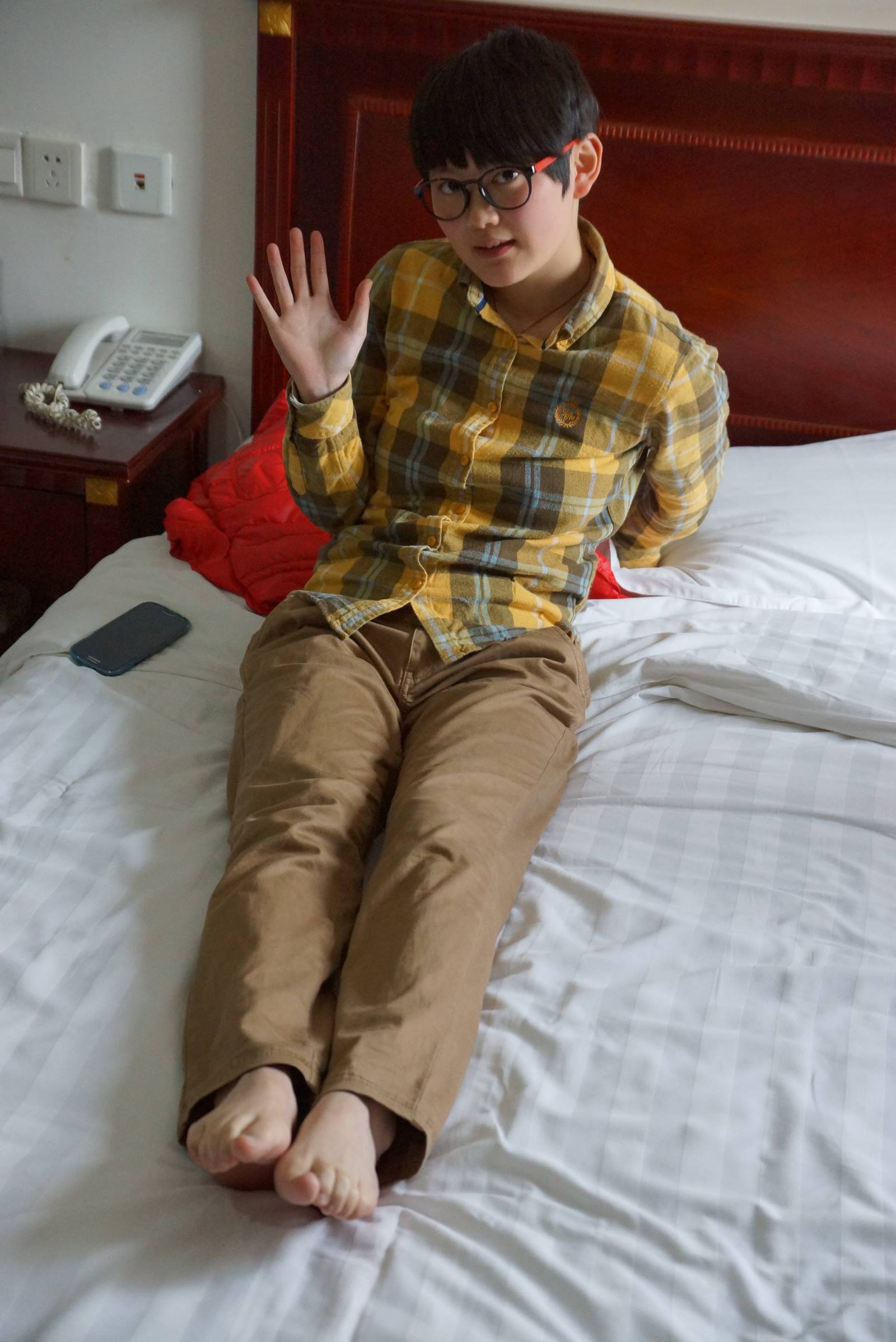 图片[142]-自由摄影 No.065 干净白嫩的小米裸足 [149P] – 速更版-美库